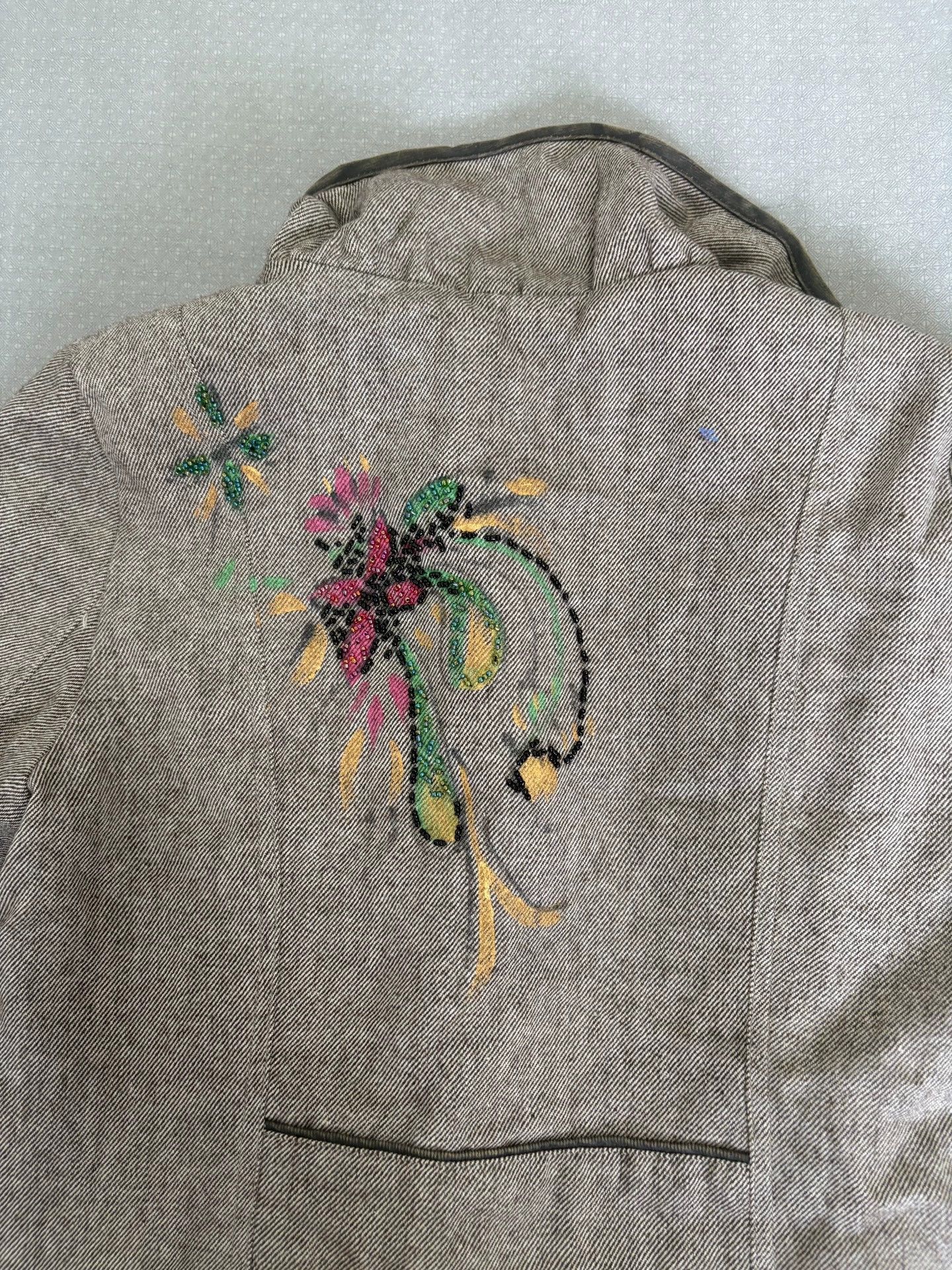 Roberto Cavalli Roberto Cavalli Vintage Beaded Embroidery Jacket Size XS / US 0-2 / IT 36-38 - 9 Thumbnail