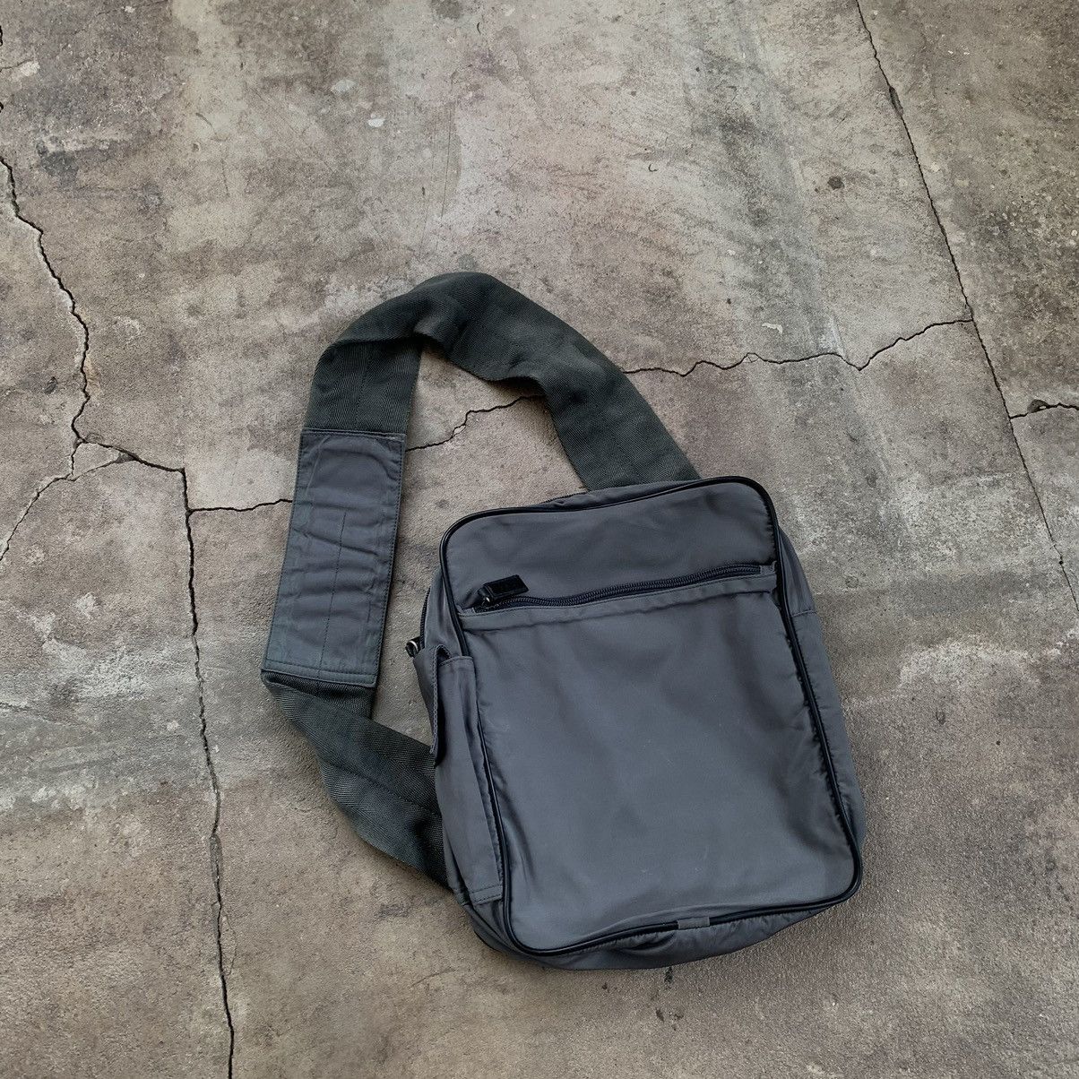 Prada Prada Nylon Crossbody sling Bag Size ONE SIZE - 14 Thumbnail