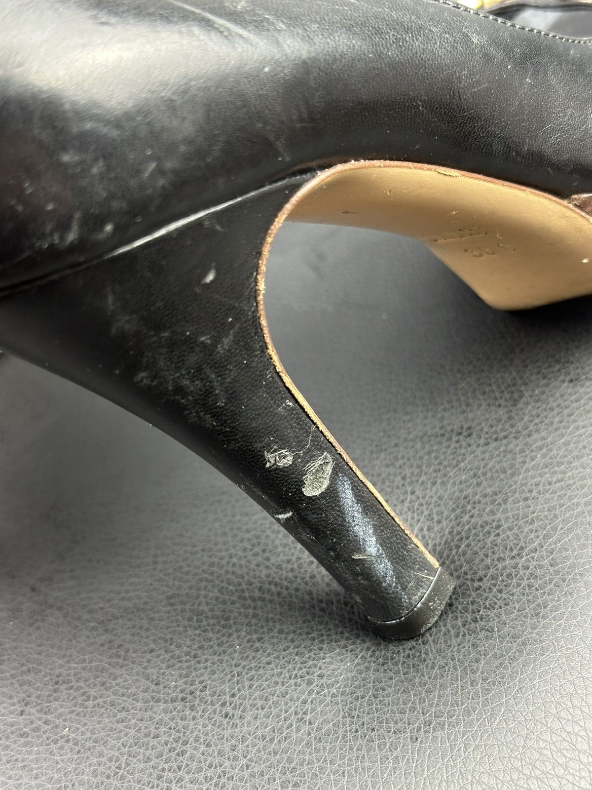 Gucci × Tom Ford × Vintage Vintage Gucci 90S Tom Ford Era Horsebit Heels Size US 6 / IT 36 - 10 Thumbnail