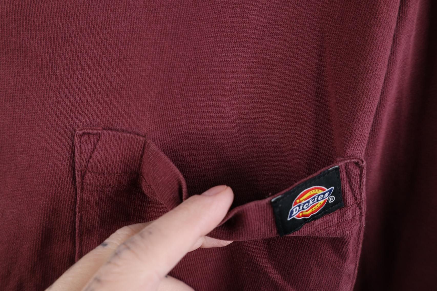 Dickies Vintage Y2K Dickies Long Sleeve Pocket T-Shirt Burgundy Size US L / EU 52-54 / 3 - 5 Thumbnail