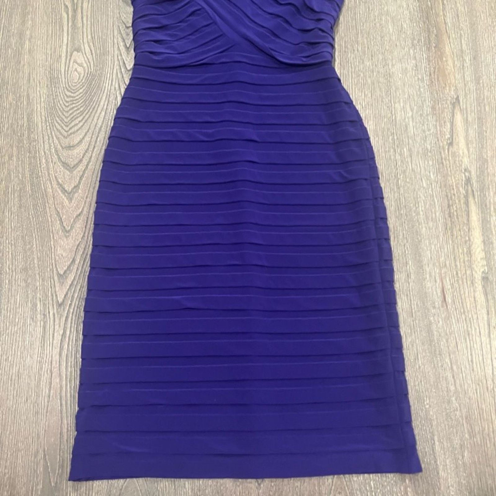 Adrianna Papell Adrianna Papell Bodycon Bandage Tiered Dress Cobalt Size 6 Size M / US 6-8 / IT 42-44 - 2 Thumbnail