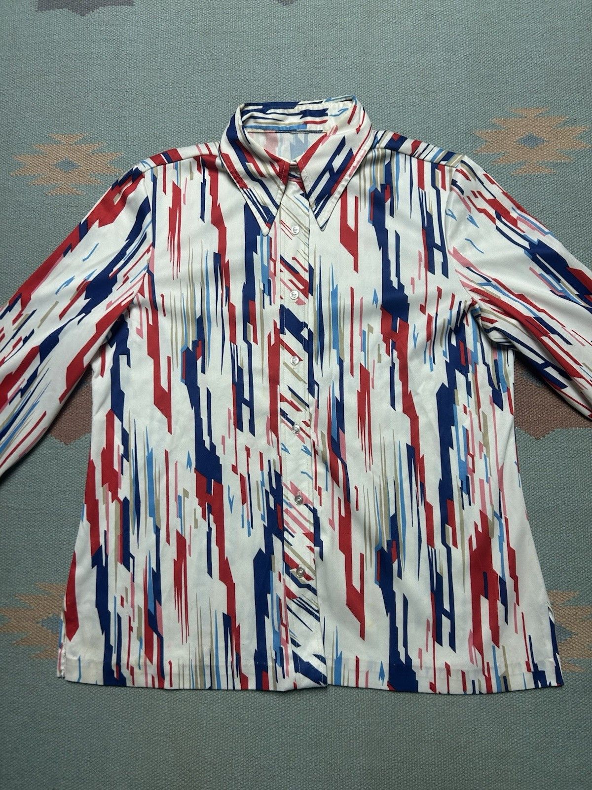 Vintage Vintage 70s button shirt nylon polyester? dagger collar Lg Size L / US 10 / IT 46 - 2 Thumbnail