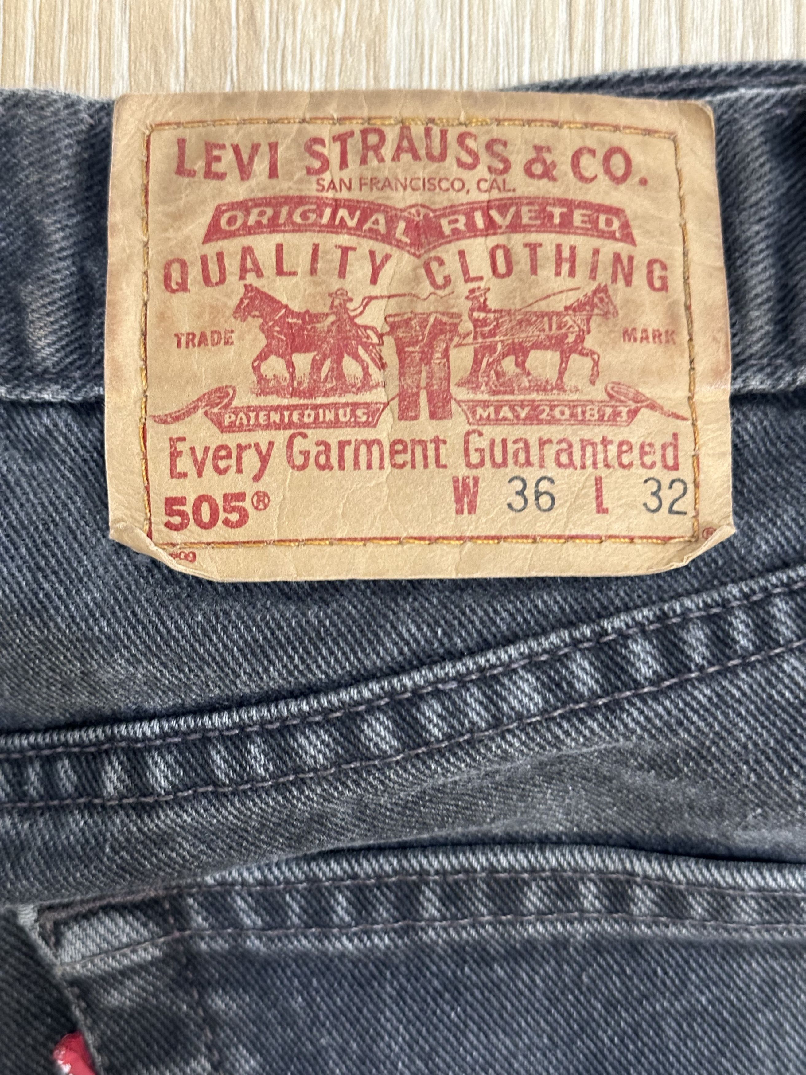 Levi's Vintage Clothing Levi's 505 Regular Straight Faded Black W36 L32 Size US 36 / EU 52 - 3 Thumbnail