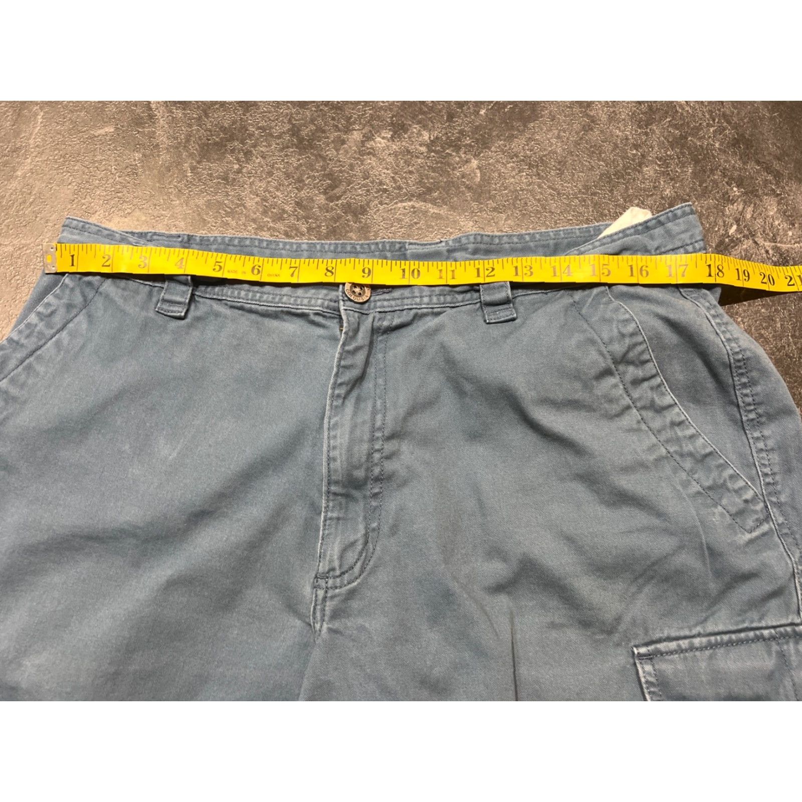 Vintage VINTAGE Columbia Cargo Shorts Men 36 Waist 10L Blue Cotton Casual Athletic 2010s Size US 36 / EU 52 - 6 Thumbnail