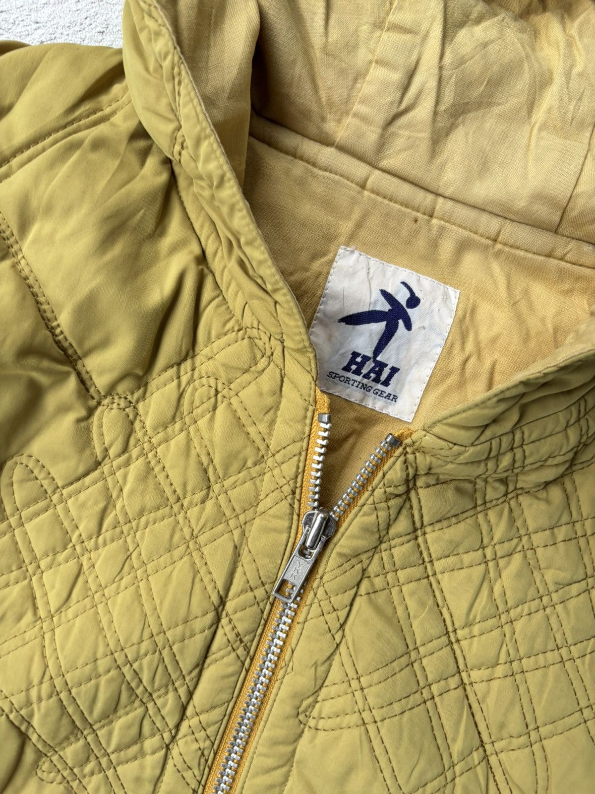Issey Miyake Hai sporting isseymiyake vintage patchwork bomber Size US L / EU 52-54 / 3 - 3 Thumbnail