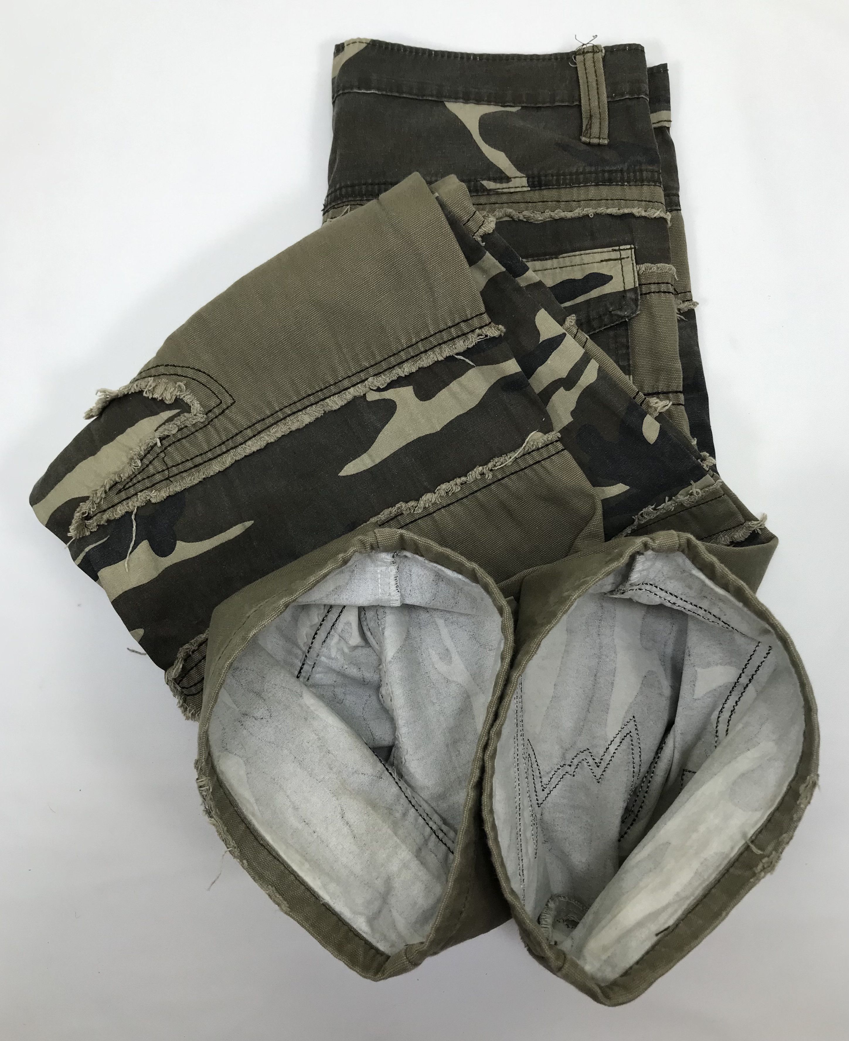 Japanese Brand Vintage Camo Hybrid Rebuilt Design Wide Leg Baggy Pants Size US 32 / EU 48 - 14 Thumbnail