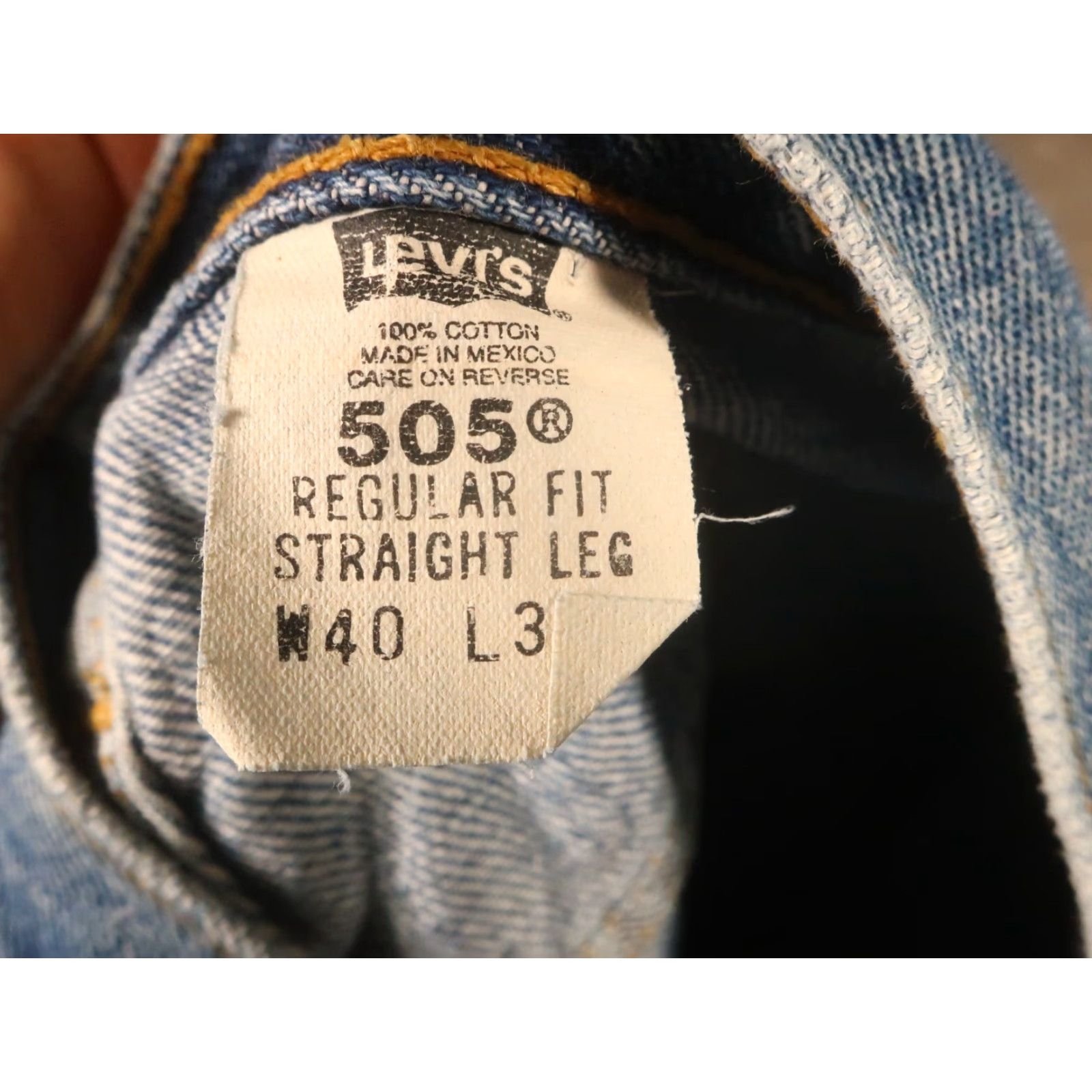 Levi's VINTAGE Levi's 505 Jeans 38x31 Blue Regular Straight 90s Denim 5-Pocket Mens EUC Size US 38 / EU 54 - 6 Thumbnail