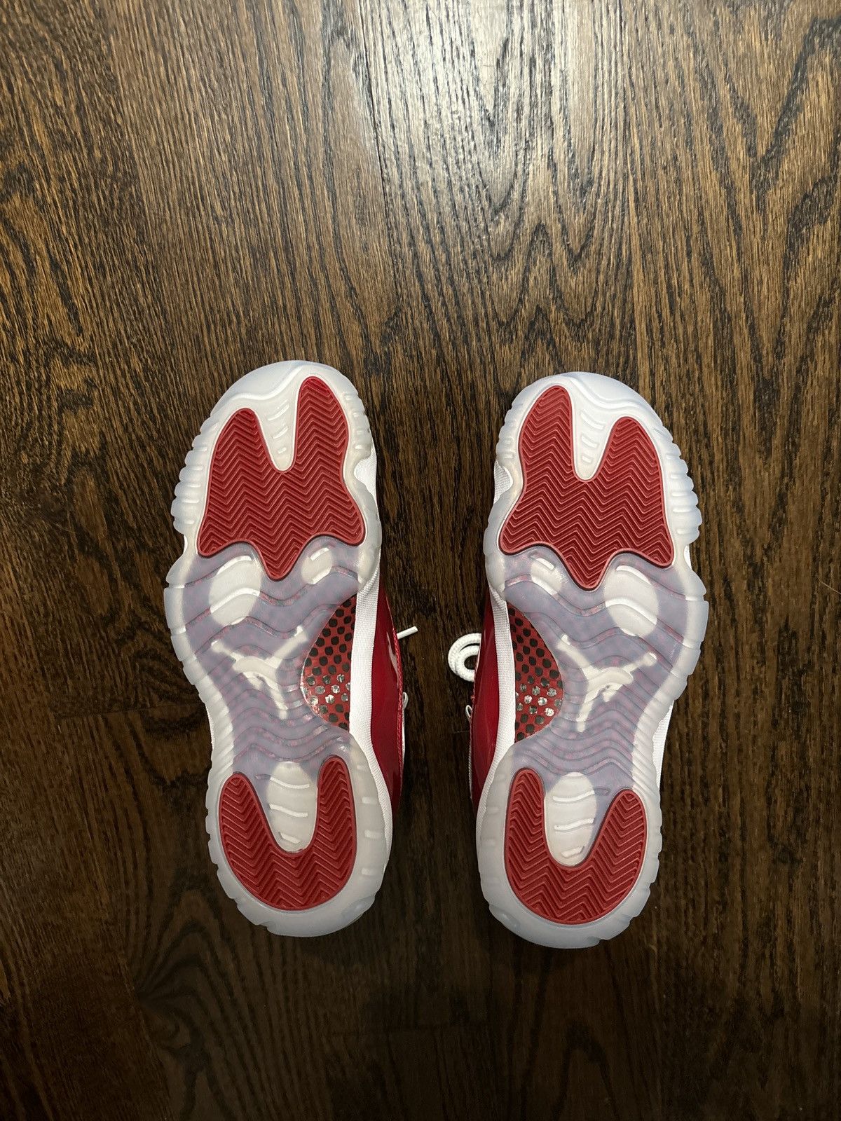 Jordan Brand × Nike Air Jordan 11 Retro “Cherry” Size US 9 / EU 42 - 3 Thumbnail