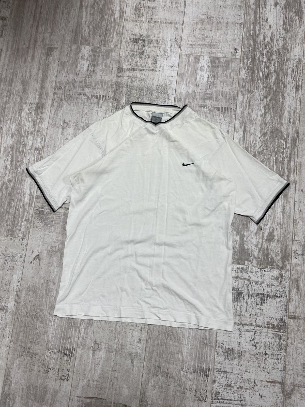 Nike × Vintage 🔥VINTAGE 90S DISTRESSED NIKE SOLO SWOOSH T-SHIRT Size US M / EU 48-50 / 2 - 1 Thumbnail
