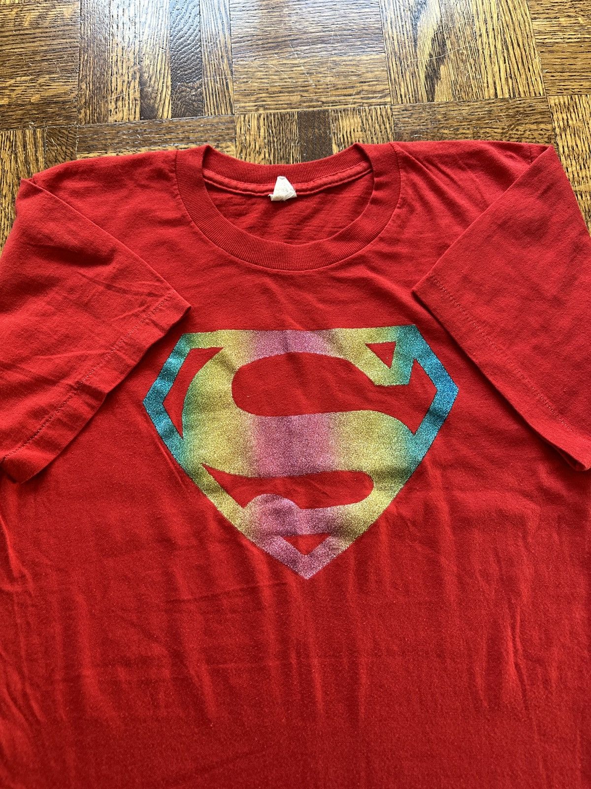 Vintage Vintage 70s Superman Rainbow Logo Graphic Tee Size US S / EU 44-46 / 1 - 1 Thumbnail