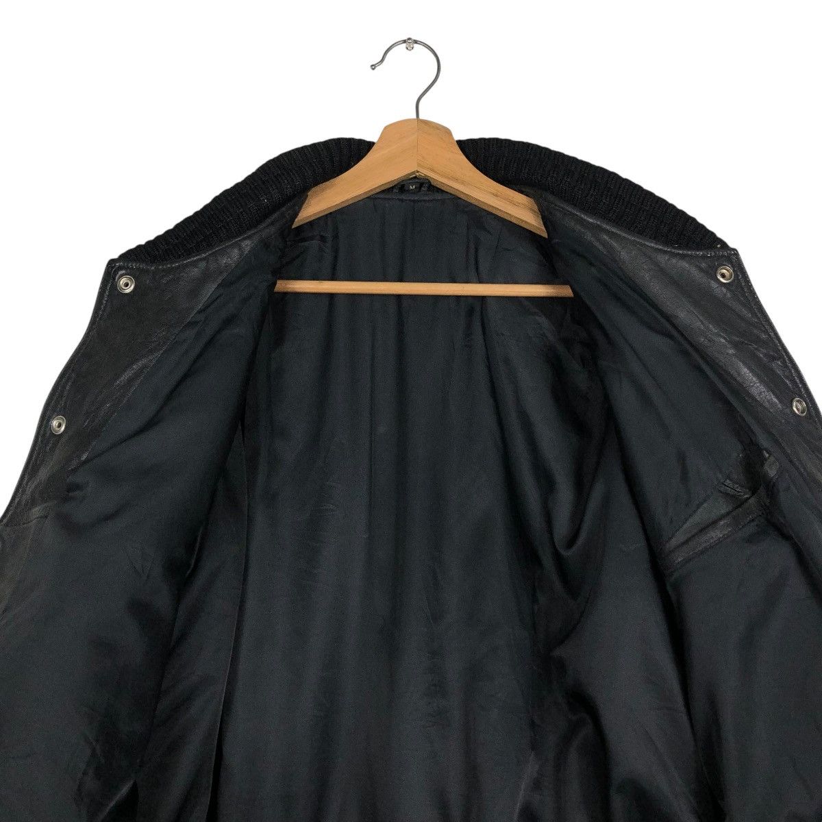 Japanese Brand 🔥VINTAGE BOMBER JACKET LEATHER CROSS COUNTRY ISSEY MIYAKE Size US M / EU 48-50 / 2 - 16 Thumbnail