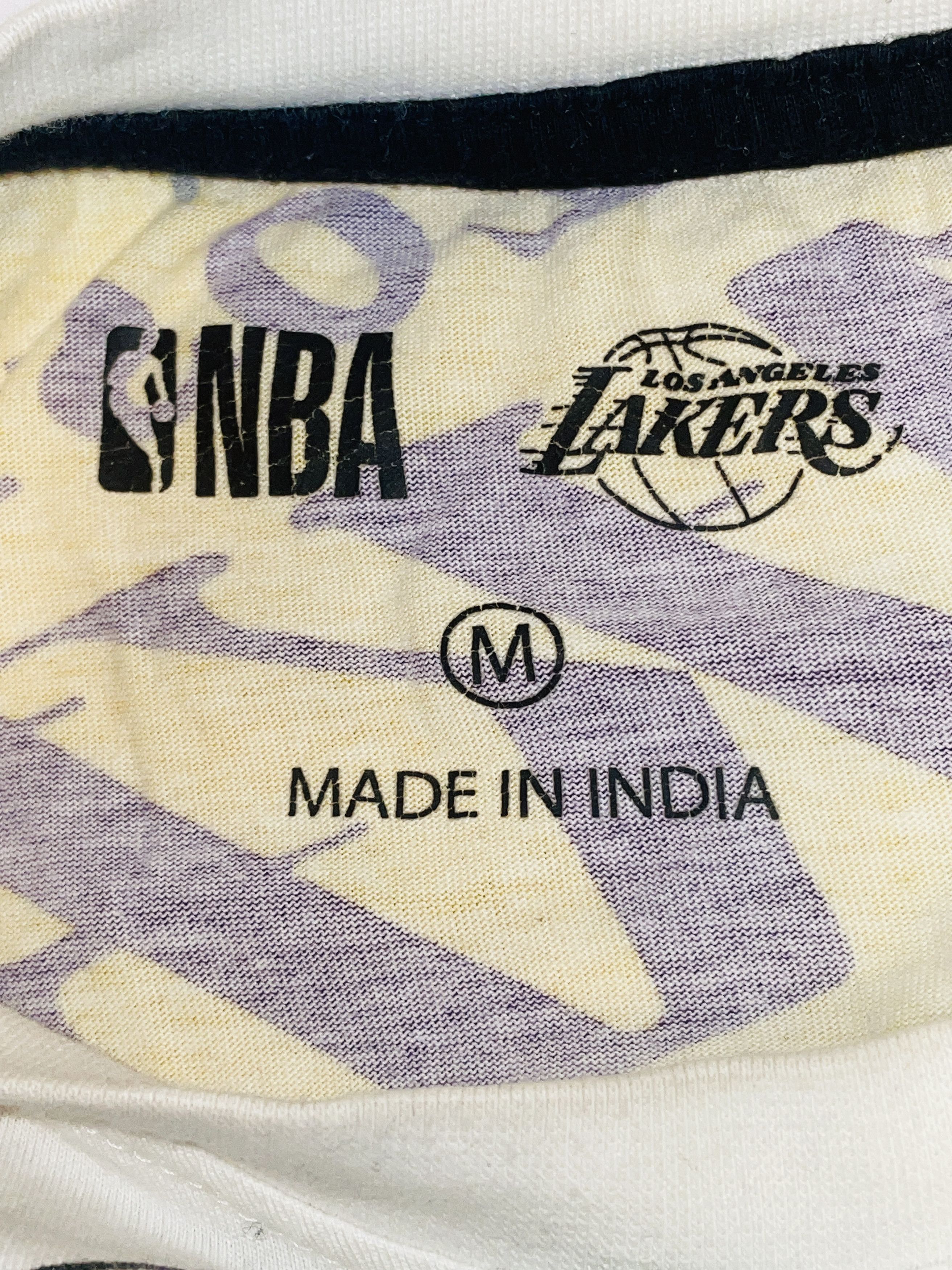 NBA Vintage Los Angeles Lakers NBA T-Shirt – Größe M Size US M / EU 48-50 / 2 - 2 Thumbnail