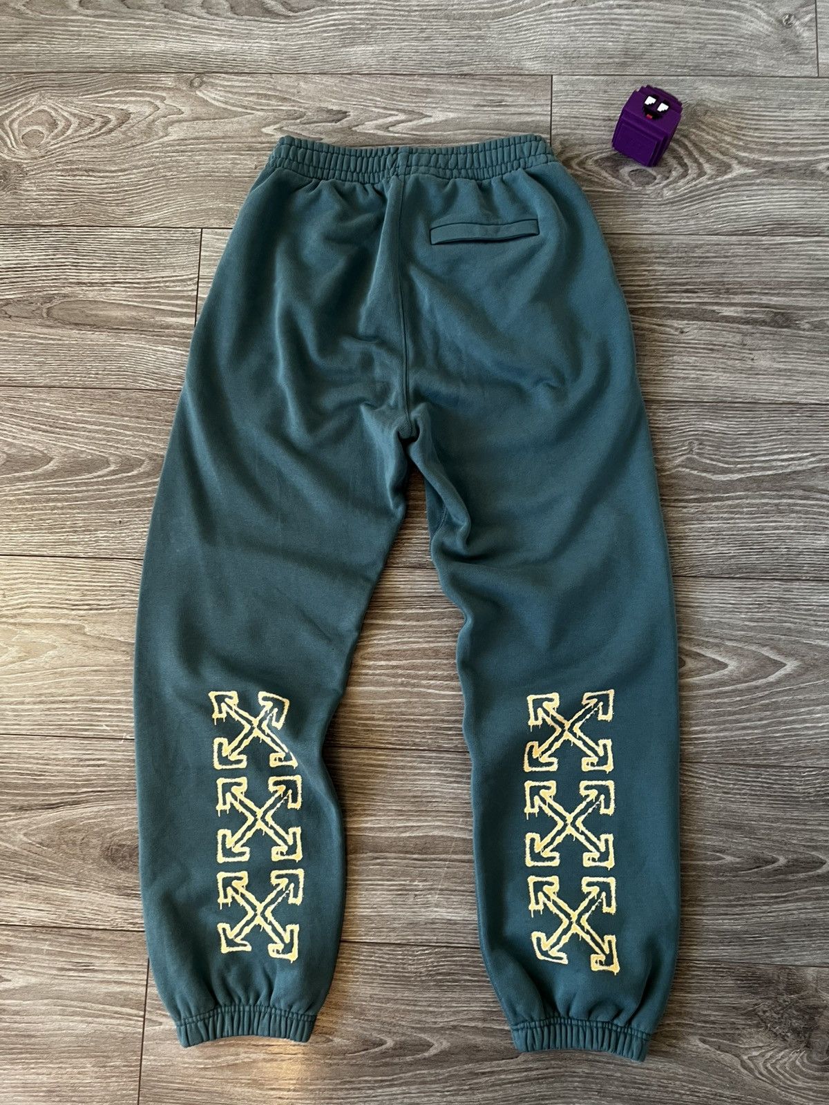 Off-White Off-White Rare Graphic Spray Logo Arrow Track Pants Size US 31 - 17 Thumbnail