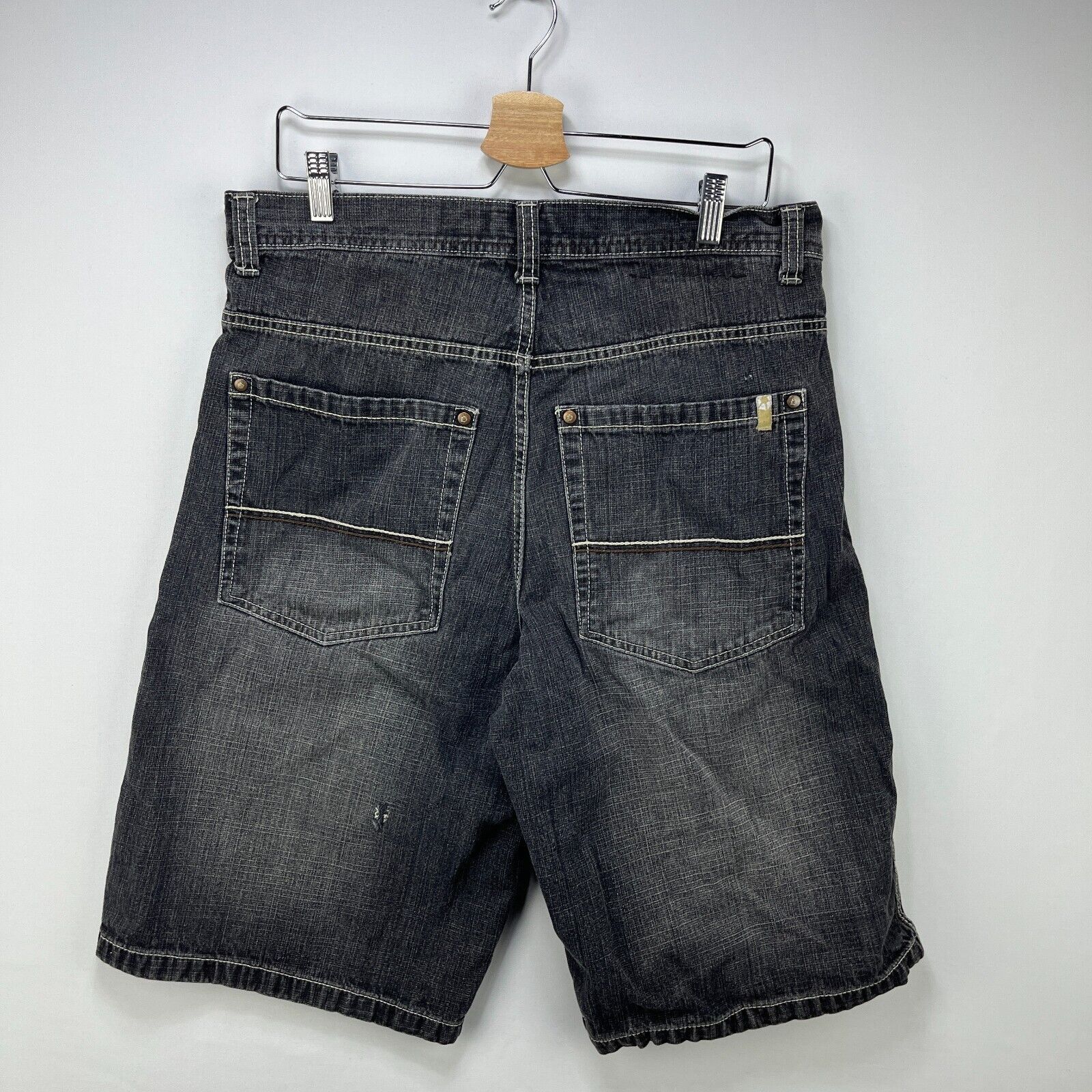 Southpole × Vintage Vintage Y2K South Pole Black Faded Baggy Denim Shorts 34 Size US 34 / EU 50 - 4 Thumbnail