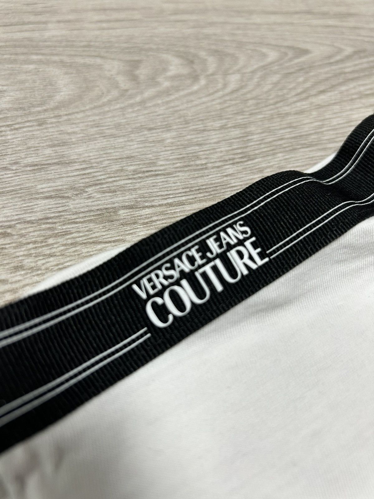 Versace Jeans Couture Versace Jeans Couture T-shirt size S luxury Size US S / EU 44-46 / 1 - 5 Thumbnail