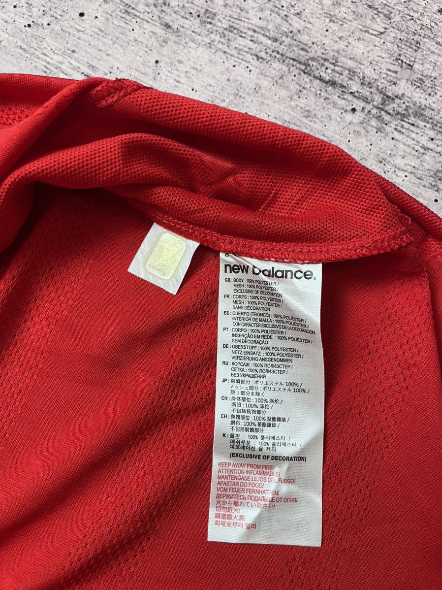 New Balance Liverpool Jersey 2016/2017 Home Football Soccer New Balance Size US M / EU 48-50 / 2 - 8 Thumbnail