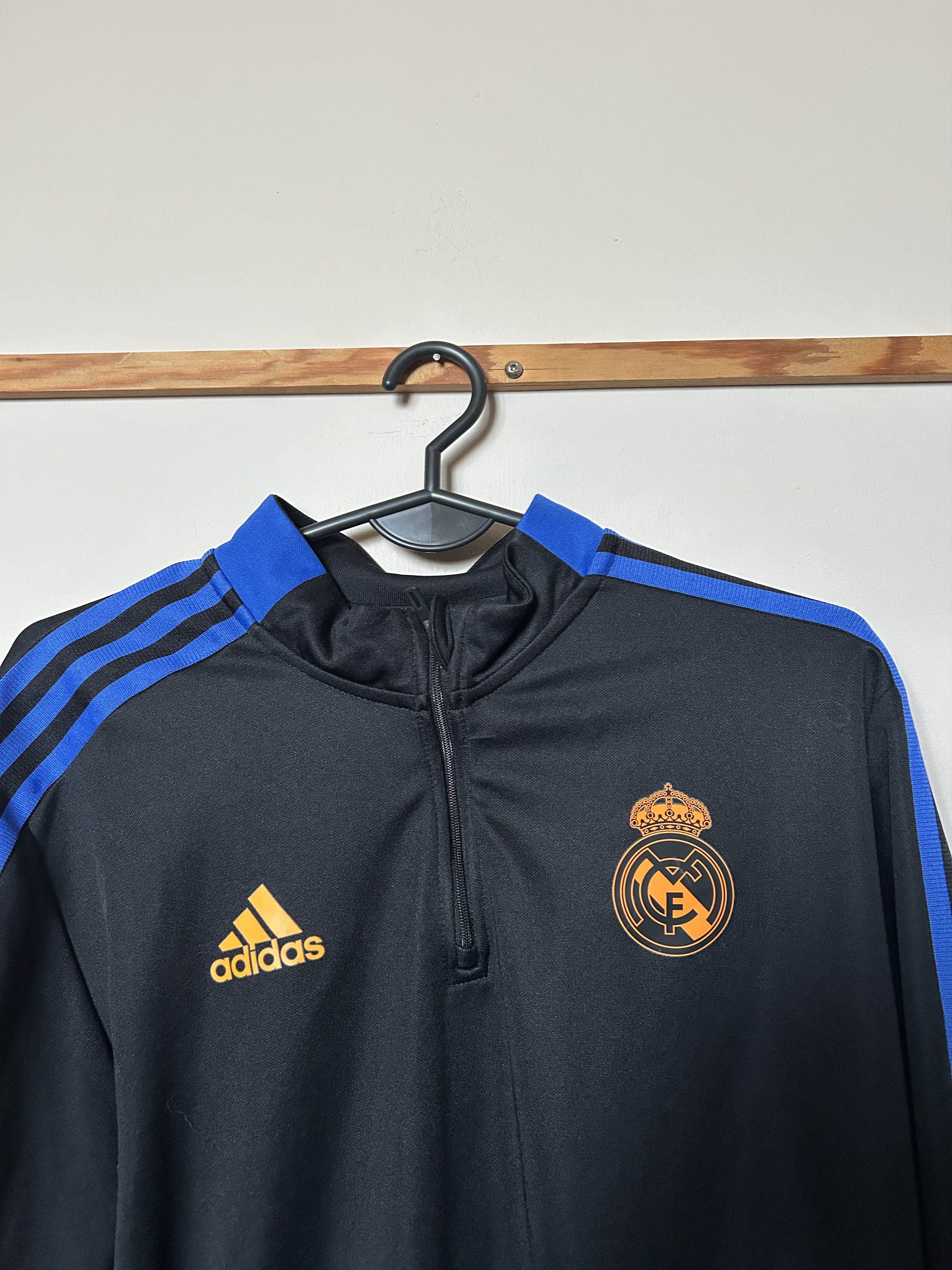 Adidas REAL MADRID F.C. Adidas - 2021 - 2022 - L - UNIQUE Size US L / EU 52-54 / 3 - 3 Thumbnail