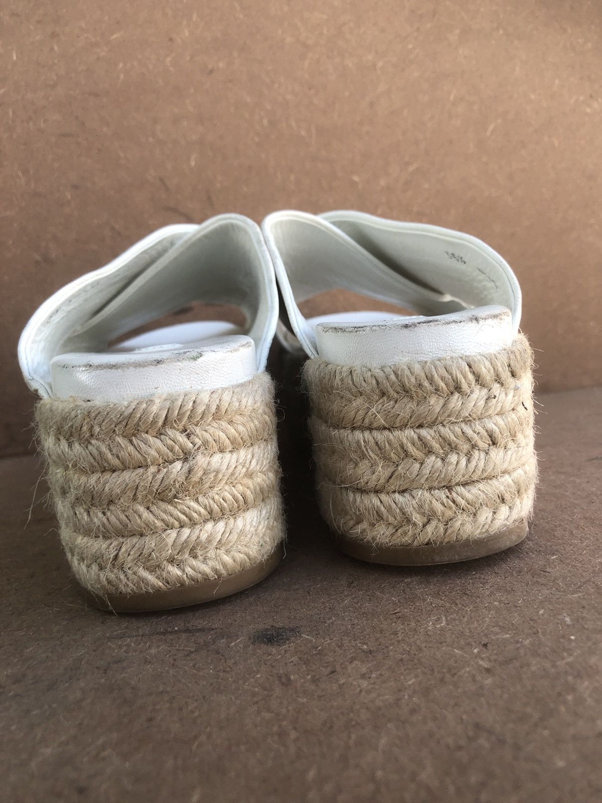 Miu Miu MIU MIU White Leather Sandels Espadrilles Size 35.5 Size US 5.5 / IT 35.5 - 15 Thumbnail