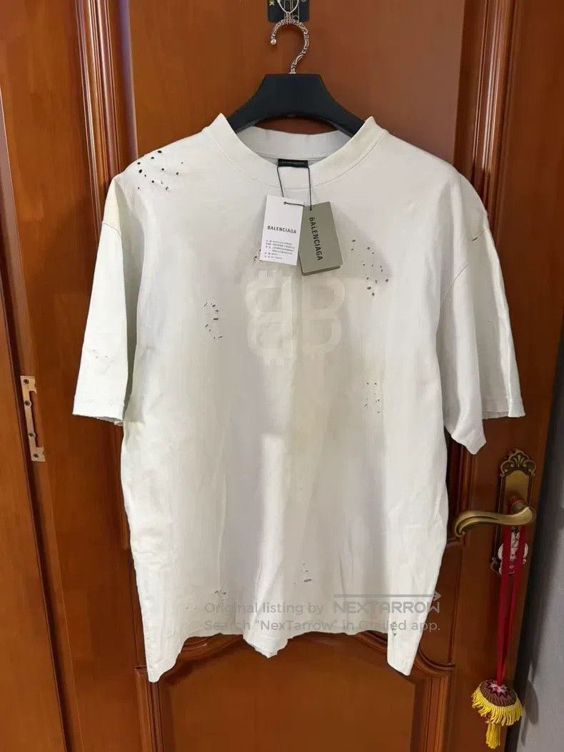 Balenciaga Balenciaga Bitcoin distressed destruction short-sleeve, si Size US L / EU 52-54 / 3 - 1 Thumbnail