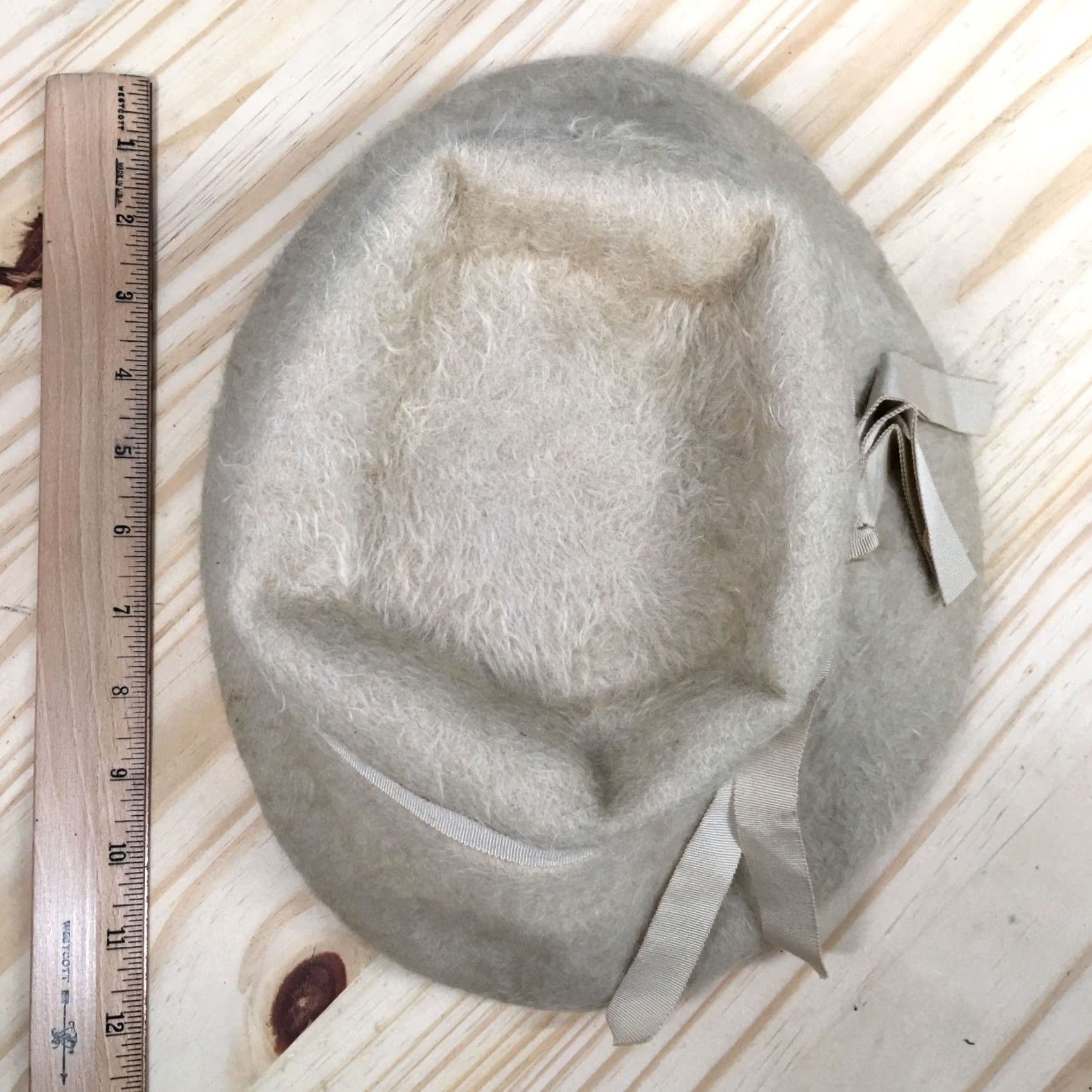 Vintage Betmar Bucket Hat Womens One Size Beige Fur Classic Vintage Retro Chic Casual Hat Size ONE SIZE - 3 Thumbnail