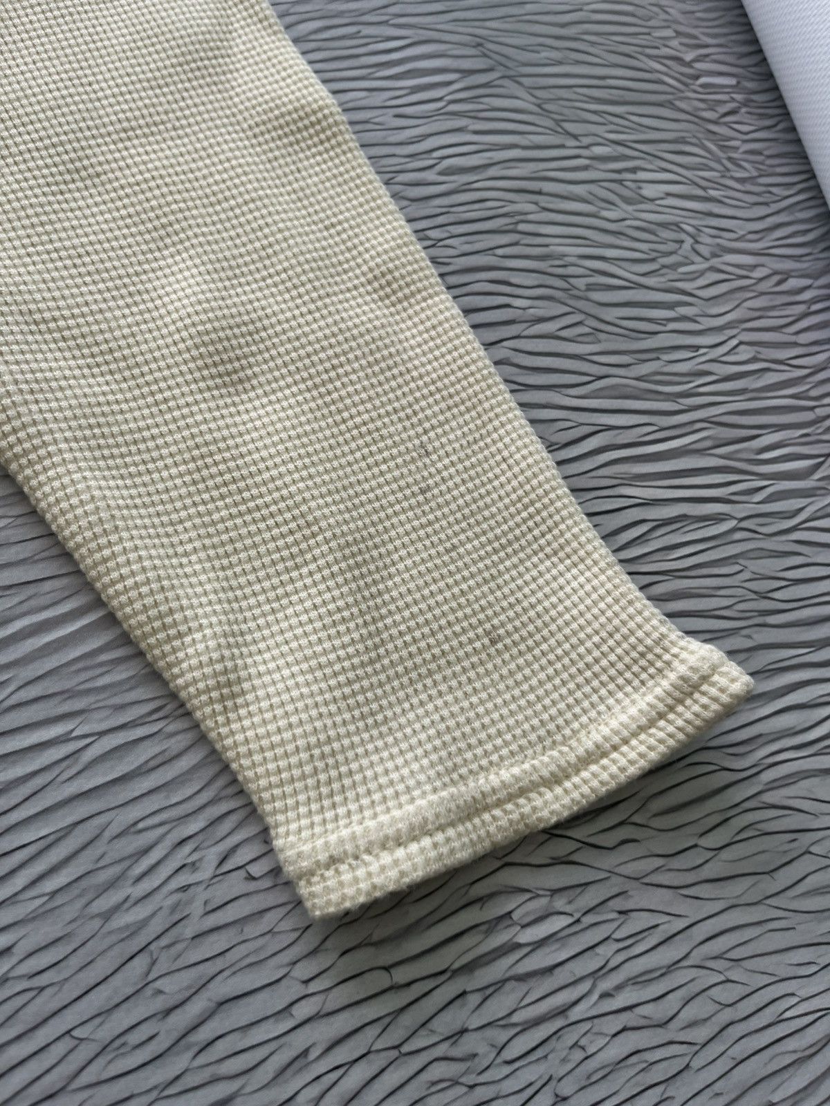 Essentials Fear of God Essentials Long Sleeve Streetwear White Size US M / EU 48-50 / 2 - 4 Thumbnail