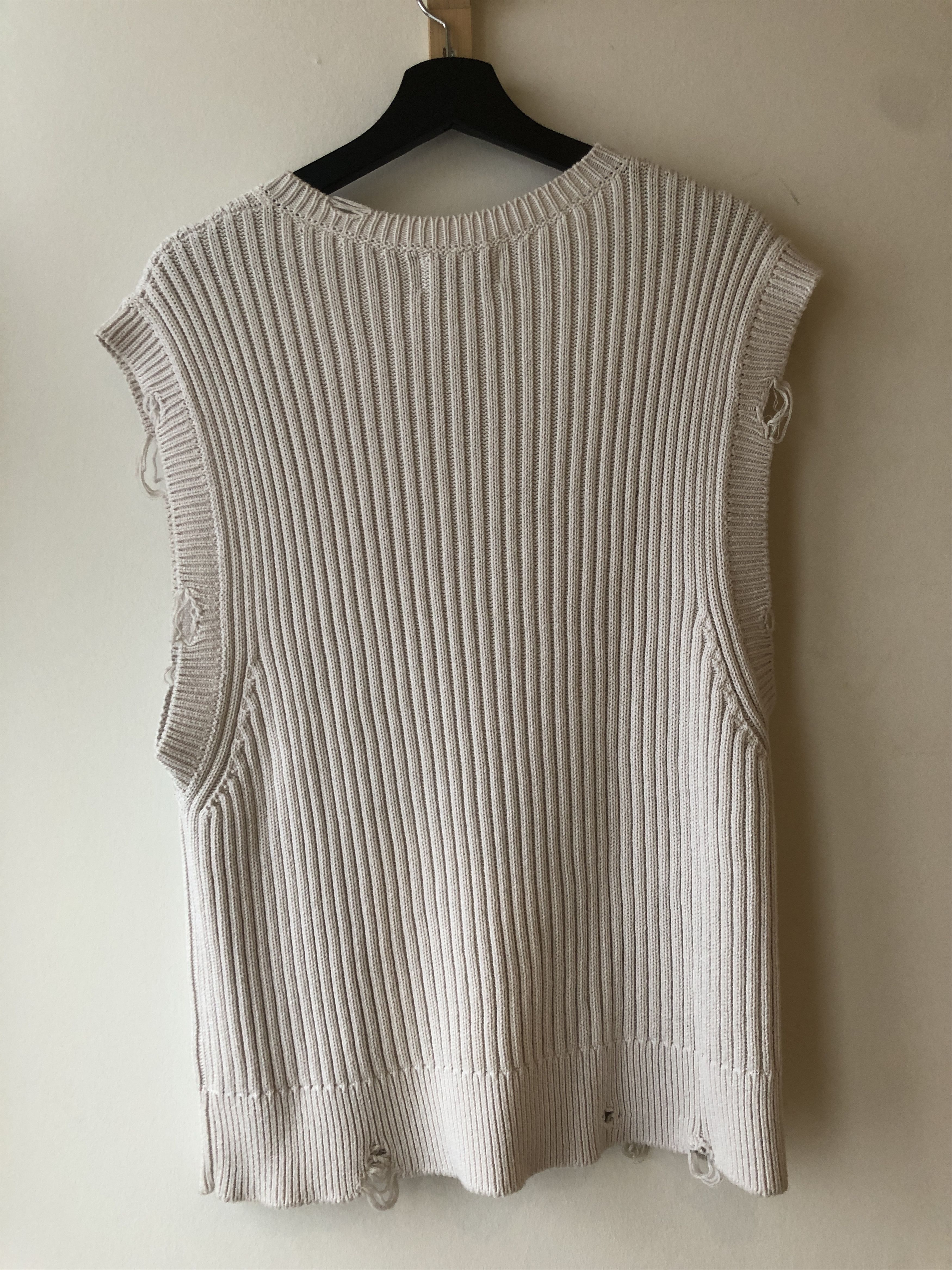 Han Kjobenhavn $395 - Distressed Knit Vest - Off White Size US XL / EU 56 / 4 - 13 Thumbnail