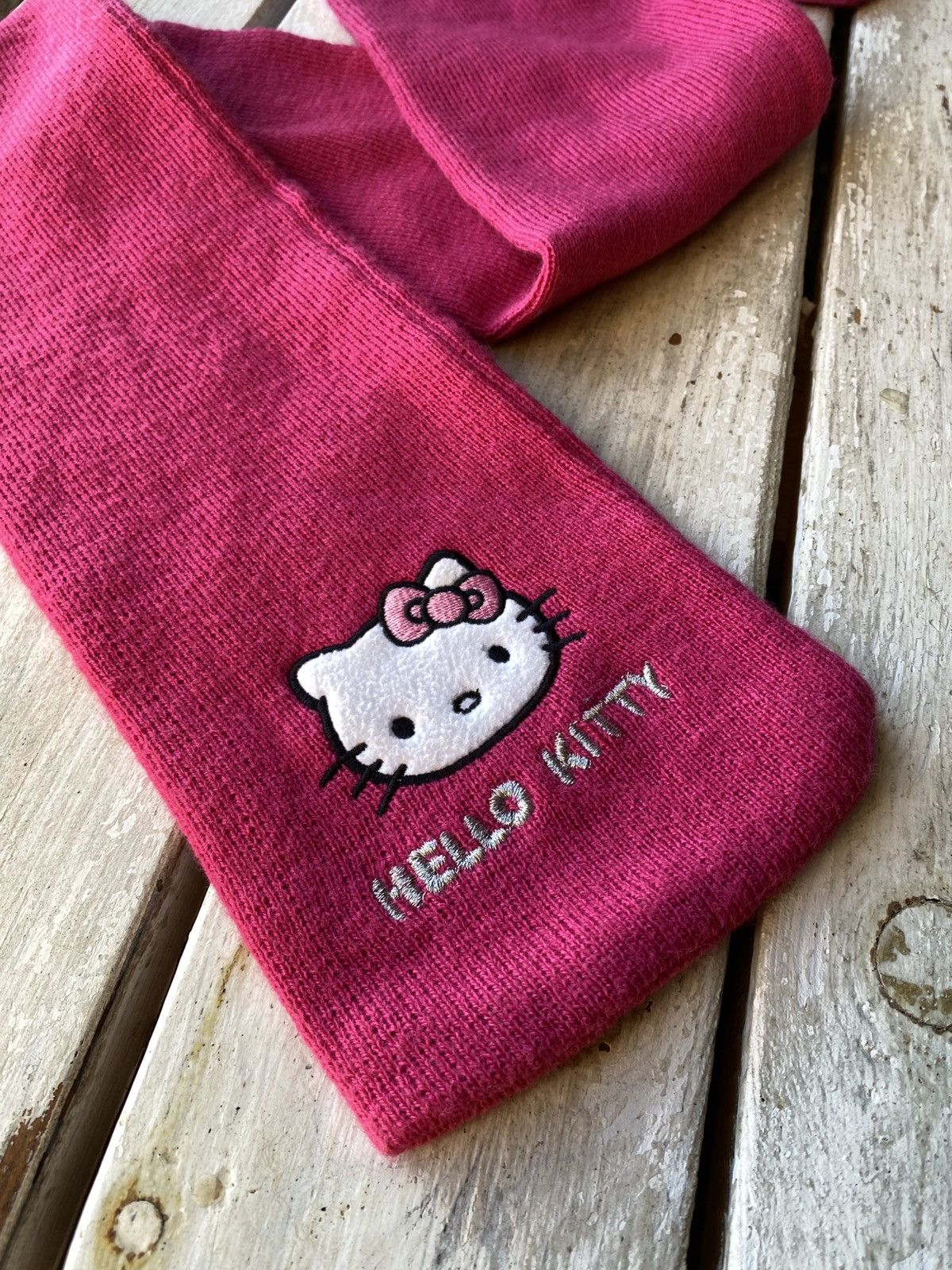 Anime × Cartoon Network × Japanese Brand Anima Y2K H&M hello kitty scarf rare pink logo Size ONE SIZE - 2 Thumbnail