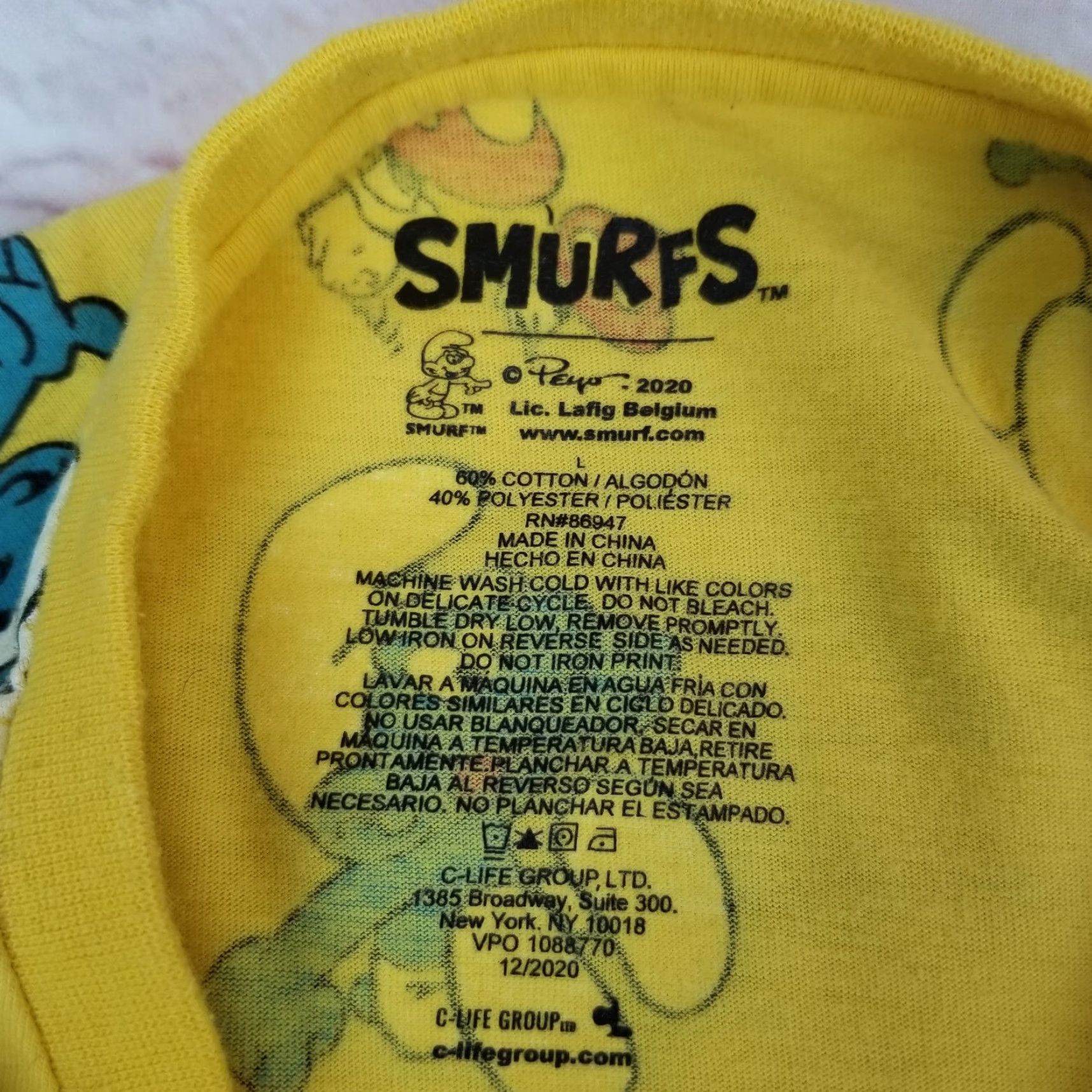 Vintage Smurfs T-Shirt Mens Large Yellow Retro All over print Short Sleeve Size US L / EU 52-54 / 3 - 5 Thumbnail