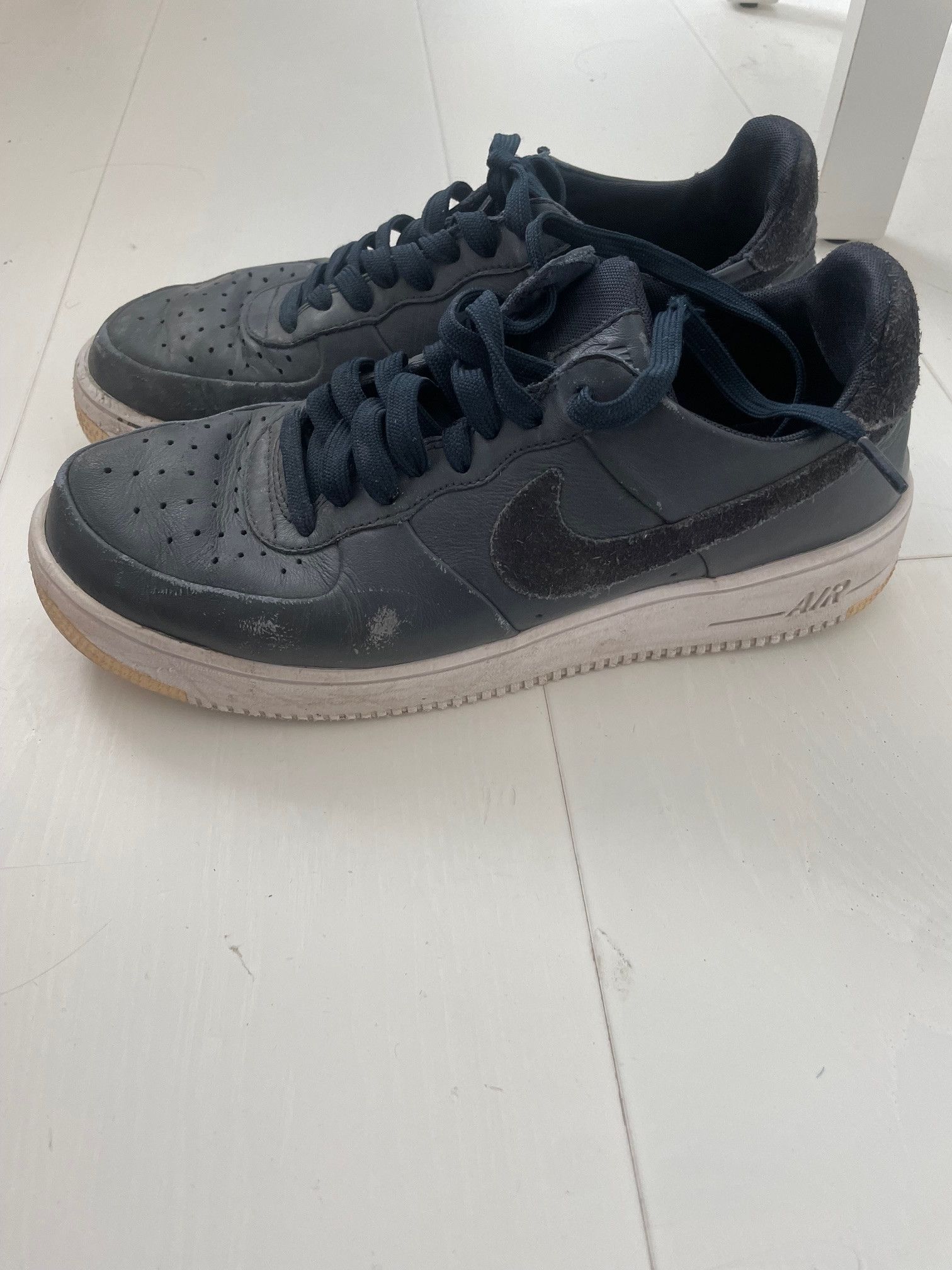 Nike Nike Air Force 1 Low Size US 9 / EU 42 - 2 Thumbnail