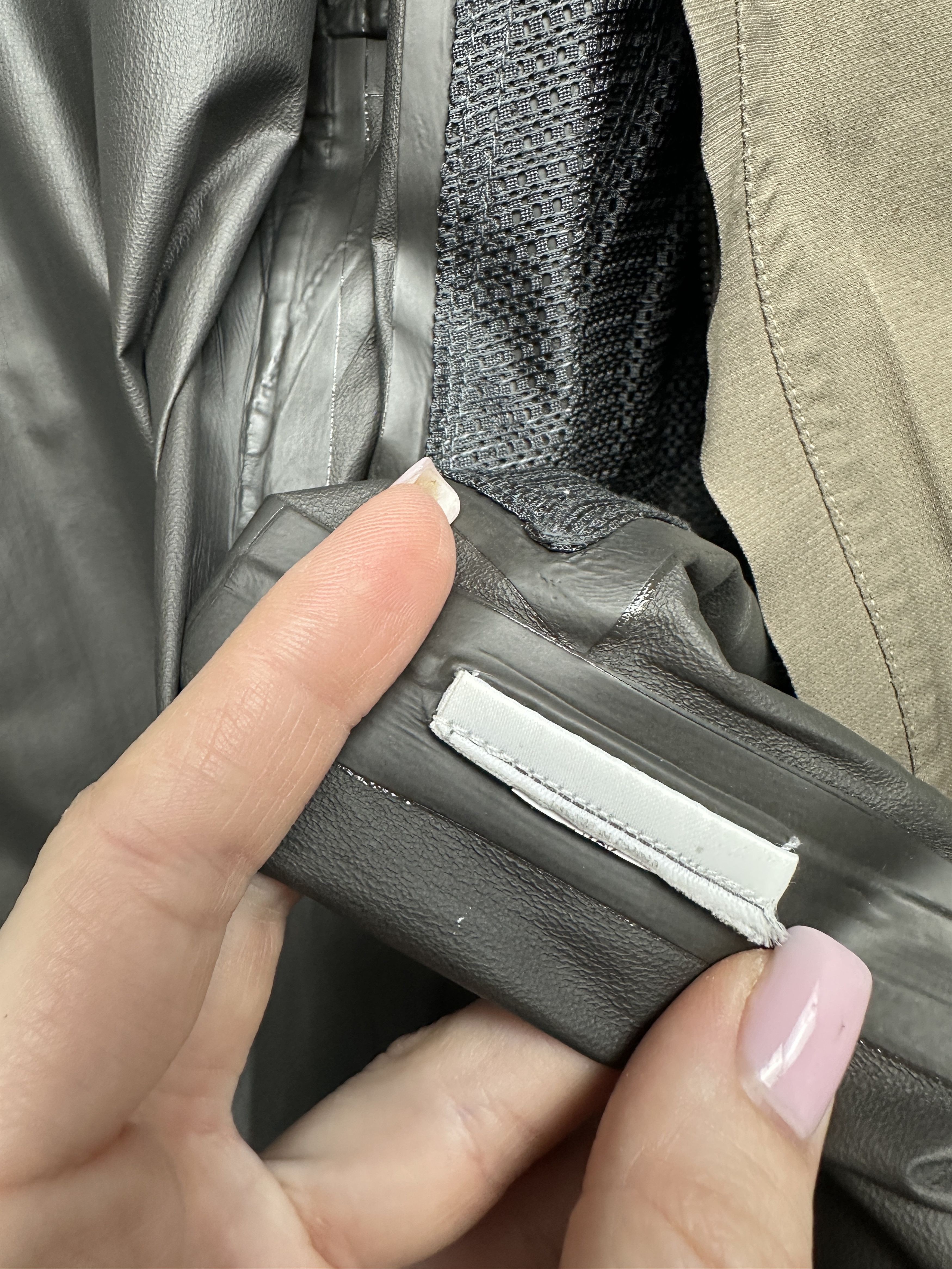 Nike ACG Nike ACG Gore-Tex Mens Windbreaker Jacket Size US L / EU 52-54 / 3 - 10 Thumbnail