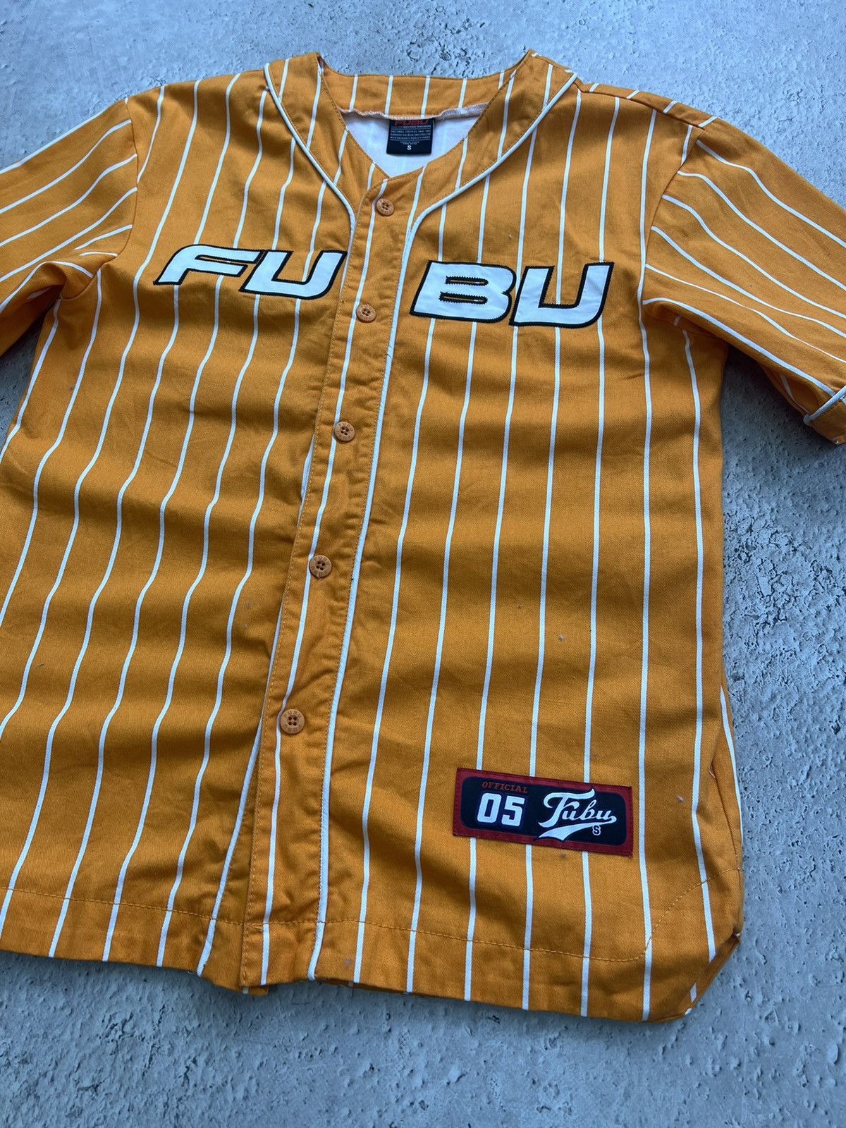 Fubu × Vintage Vintage Fubu Jersey Shirt 90s Rap Tee Hip Hop Size US M / EU 48-50 / 2 - 2 Thumbnail