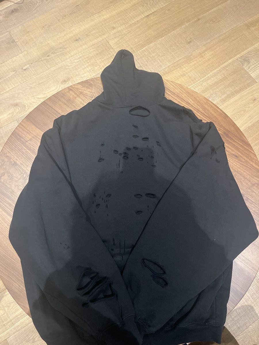 Balenciaga Balenciaga Caps Destroyed Oversize Fit Hoodie Size US XS / EU 42 / 0 - 2 Thumbnail
