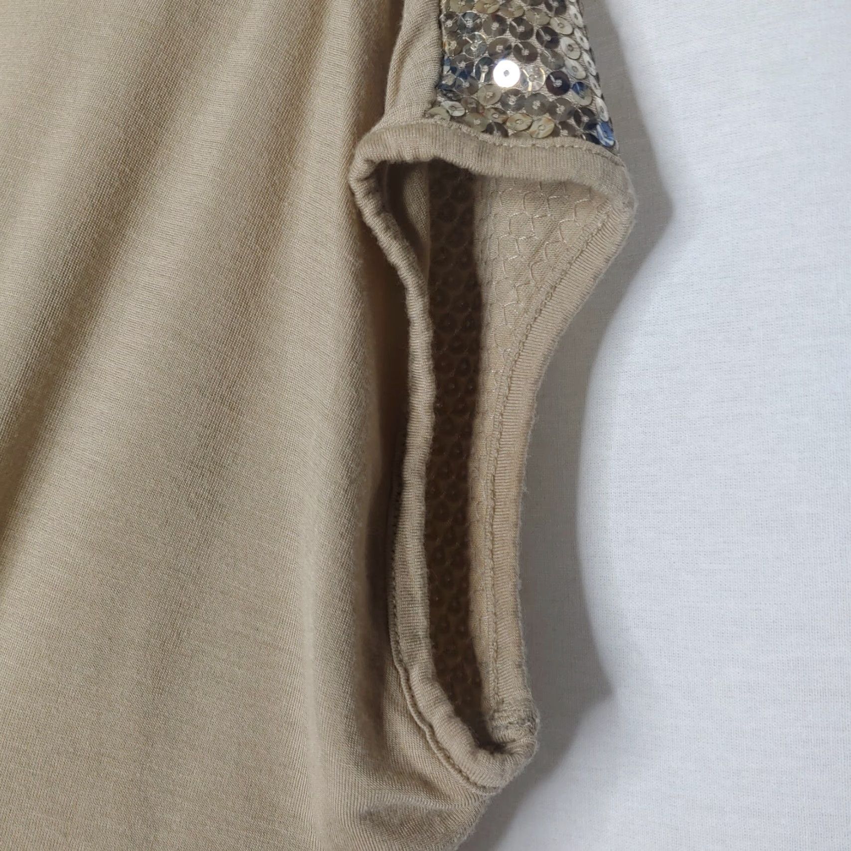 Michael Kors Michael Kors Shirt XS Tan Gold Sequins Front Sleeveless Dance Bling Shimmer Size XS / US 0-2 / IT 36-38 - 5 Thumbnail