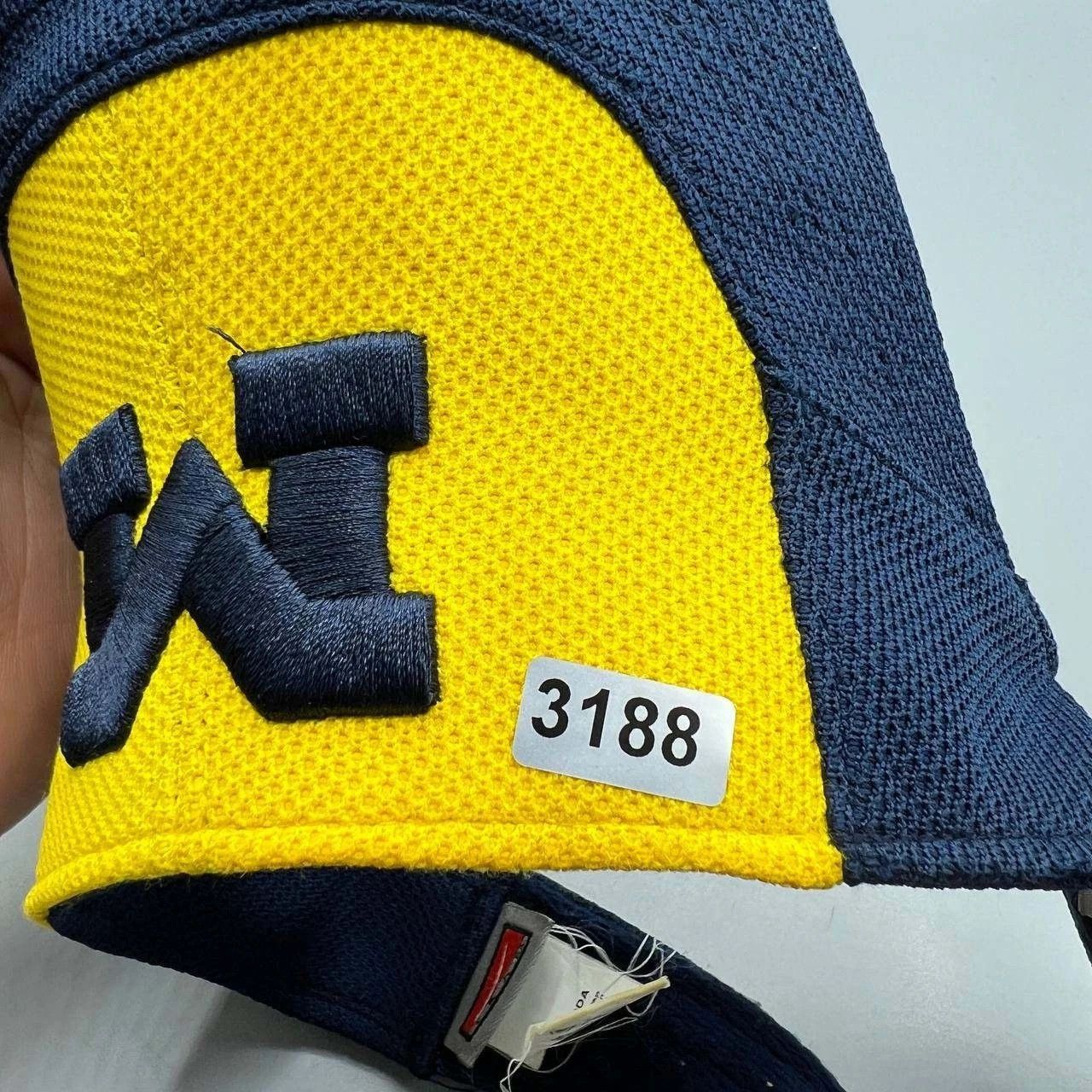 Nike Michigan Wolverines Visor Dri-Fit Hat M Embroidered Fitted Size ONE SIZE - 7 Thumbnail