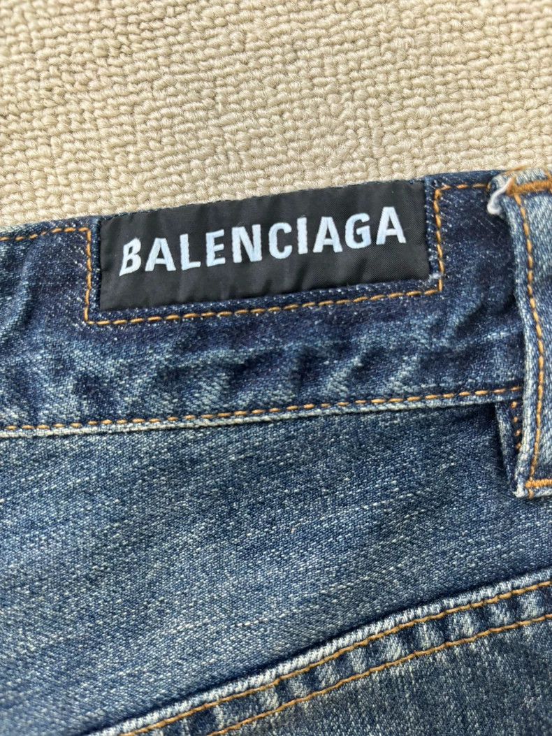 Balenciaga Balenciaga size XXS 25SS Indigo Baggy Button-Up Jeans Size US 26 / EU 42 - 4 Thumbnail