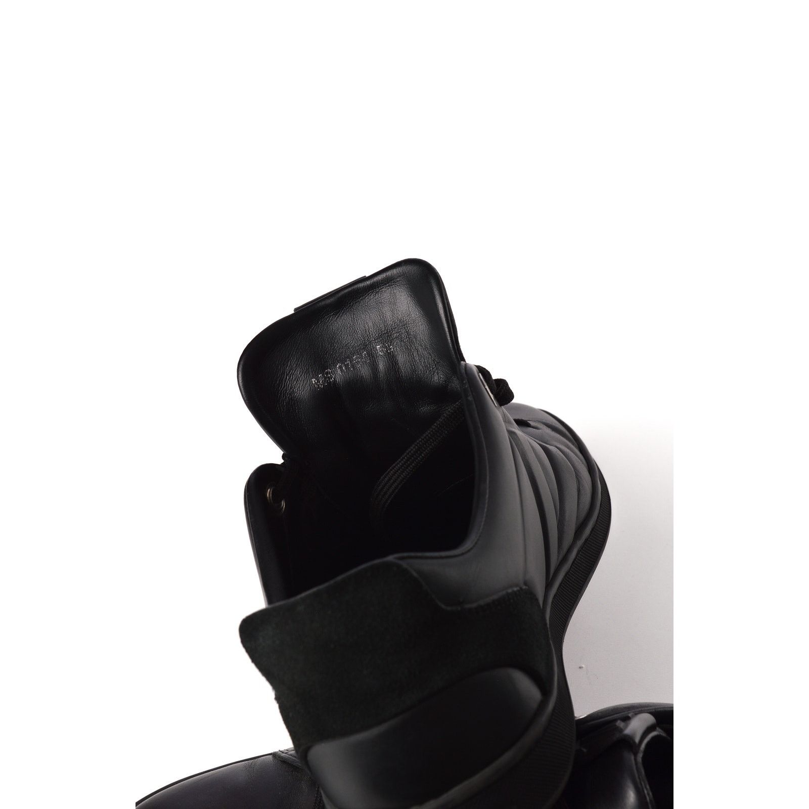 Louis Vuitton Louis Vuitton black leather sneakers Size US 5.5 / IT 35.5 - 8 Thumbnail