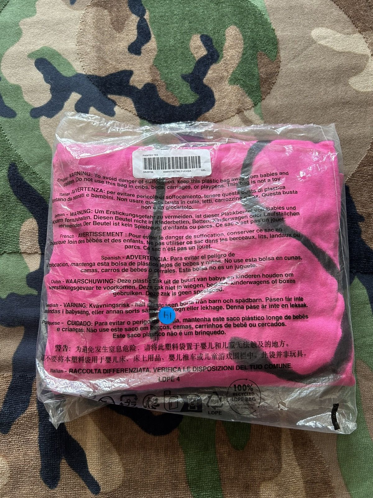 Supreme Supreme Painted Tee Fuchsia XXL SS25 Size US XXL / EU 58 / 5 - 3 Thumbnail
