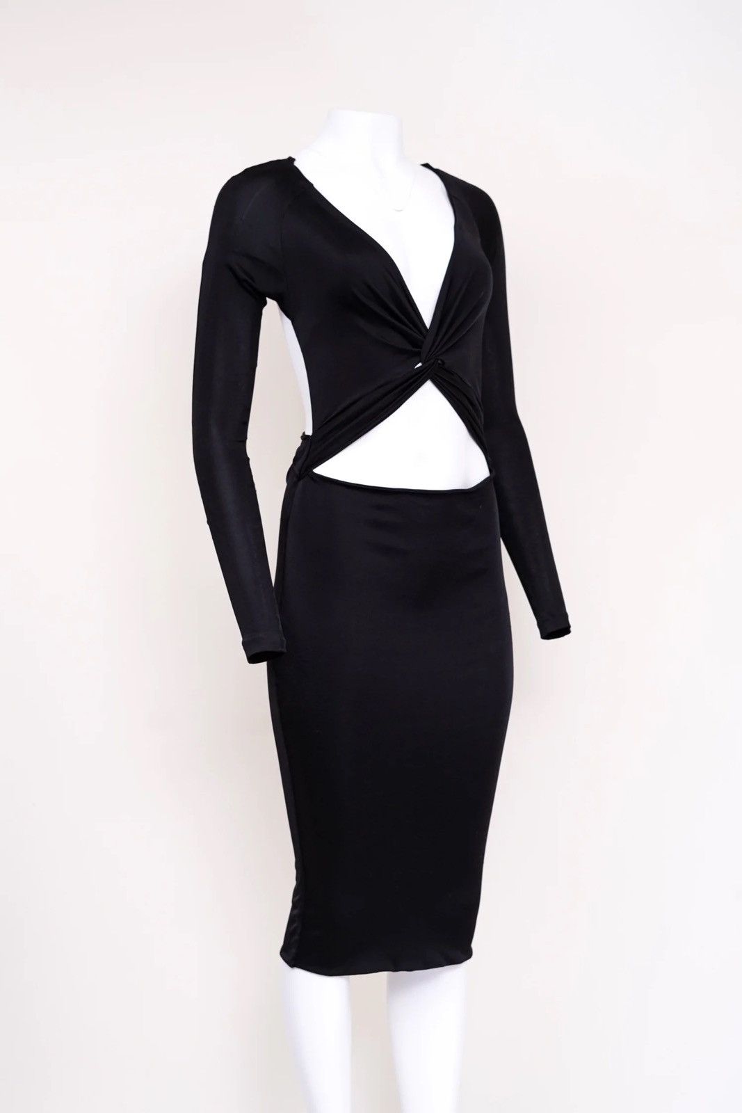 Gucci Gucci By Tom Ford 2003 Black Cutout Midi Dress Size M / US 6-8 / IT 42-44 - 3 Thumbnail