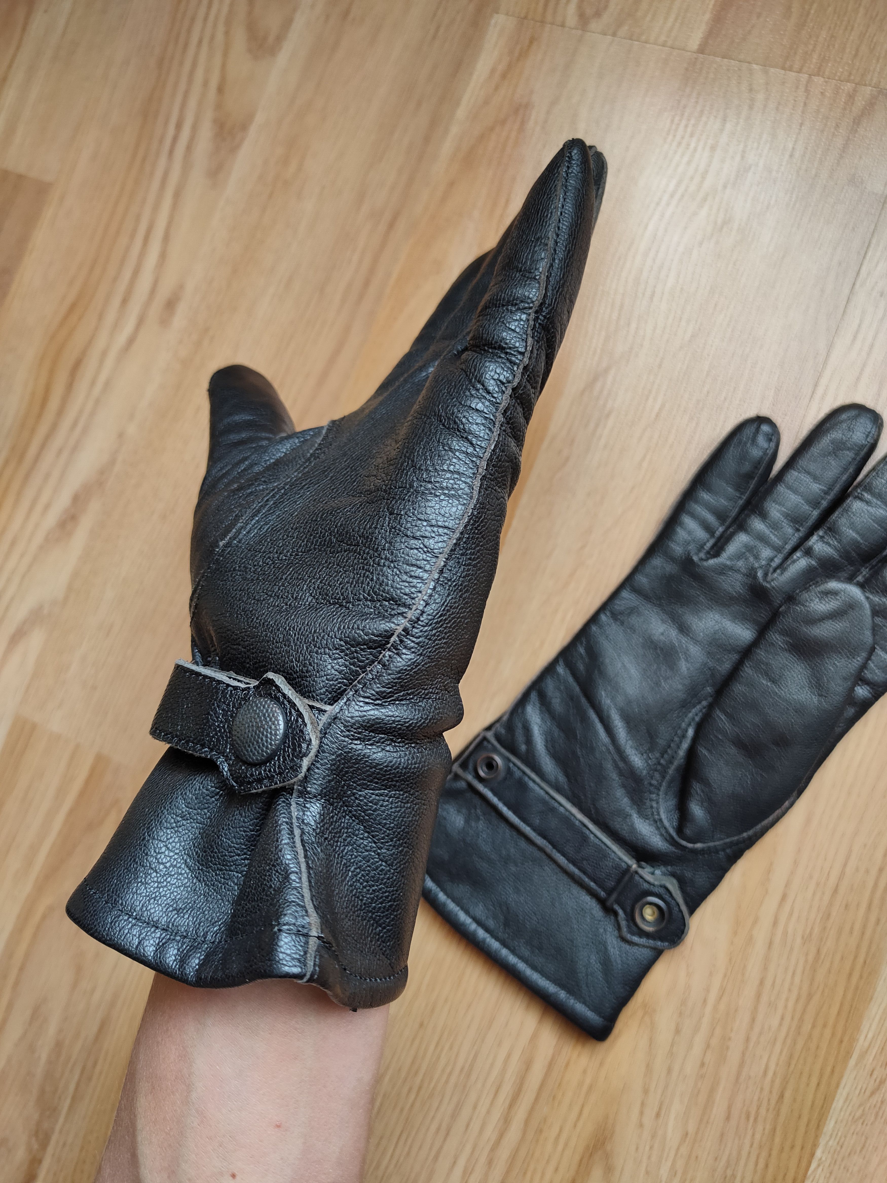 Designer Vintage Y2K Mens Leather Gloves KMA88 Size ONE SIZE - 2 Thumbnail