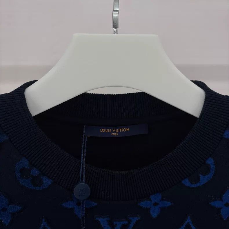 Louis Vuitton Louis Vuitton Flocked Old Flower Gradient Colorful Full Pr Size US M / EU 48-50 / 2 - 3 Thumbnail