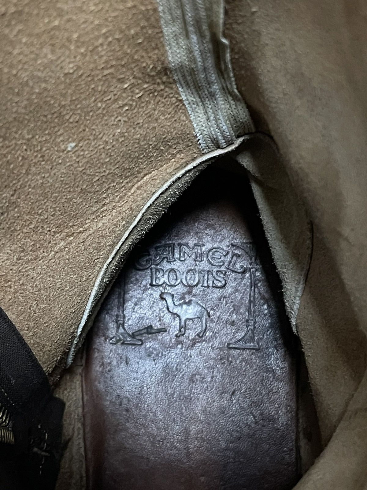 Camel × Vintage Shots Camel 🐪 vintage rare brown leather Size US 9 / EU 42 - 7 Thumbnail