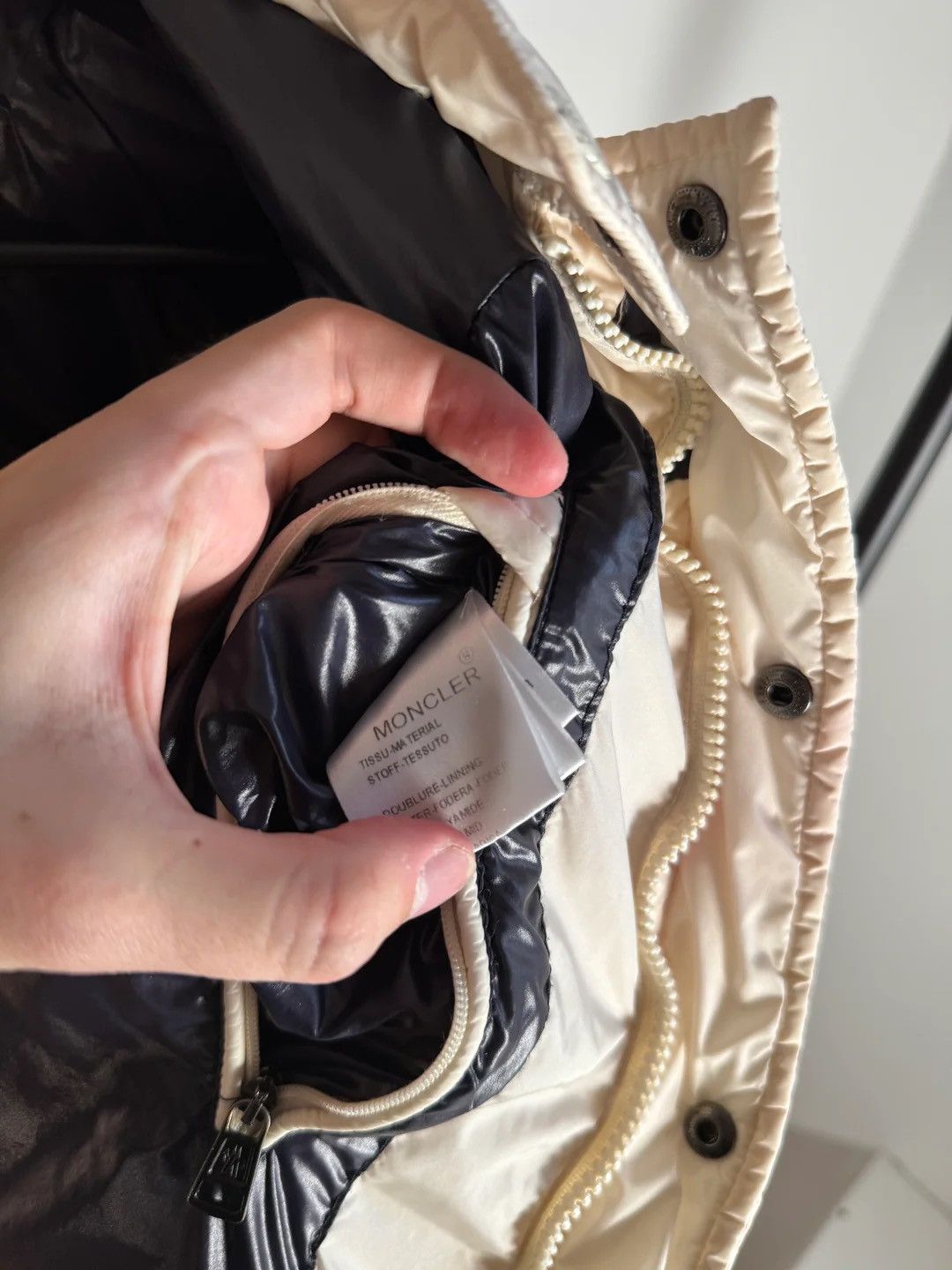 Moncler 🚭 GRAIL 🚭 CHIEF KEEF 2012 “CLOSE THAT DOOR” MONCLER Size US L / EU 52-54 / 3 - 13 Thumbnail