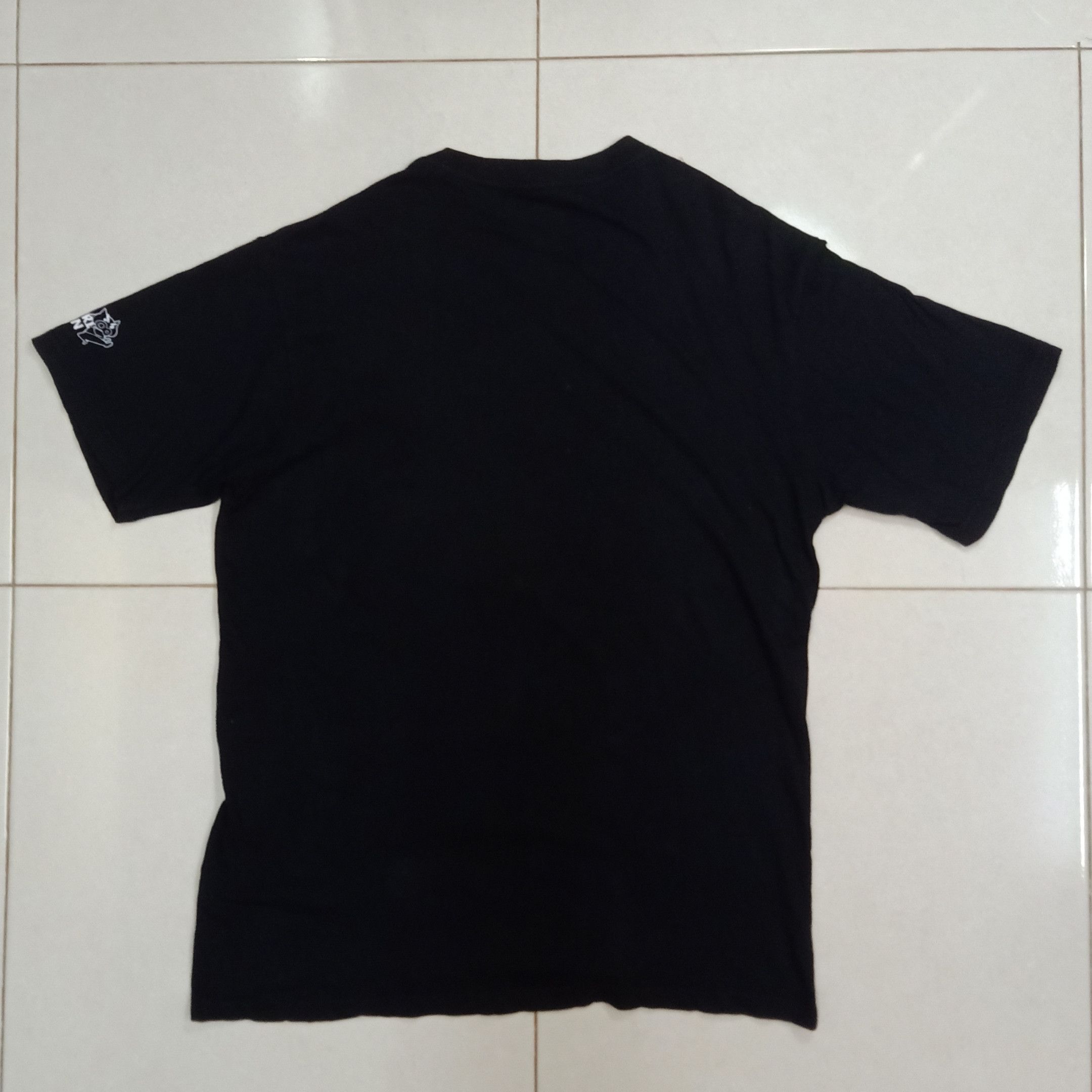 Anime × Japanese Brand BURIBURIZAEMON Crayon Shin-chan Big Graphics Black Tee Size US XL / EU 56 / 4 - 4 Thumbnail