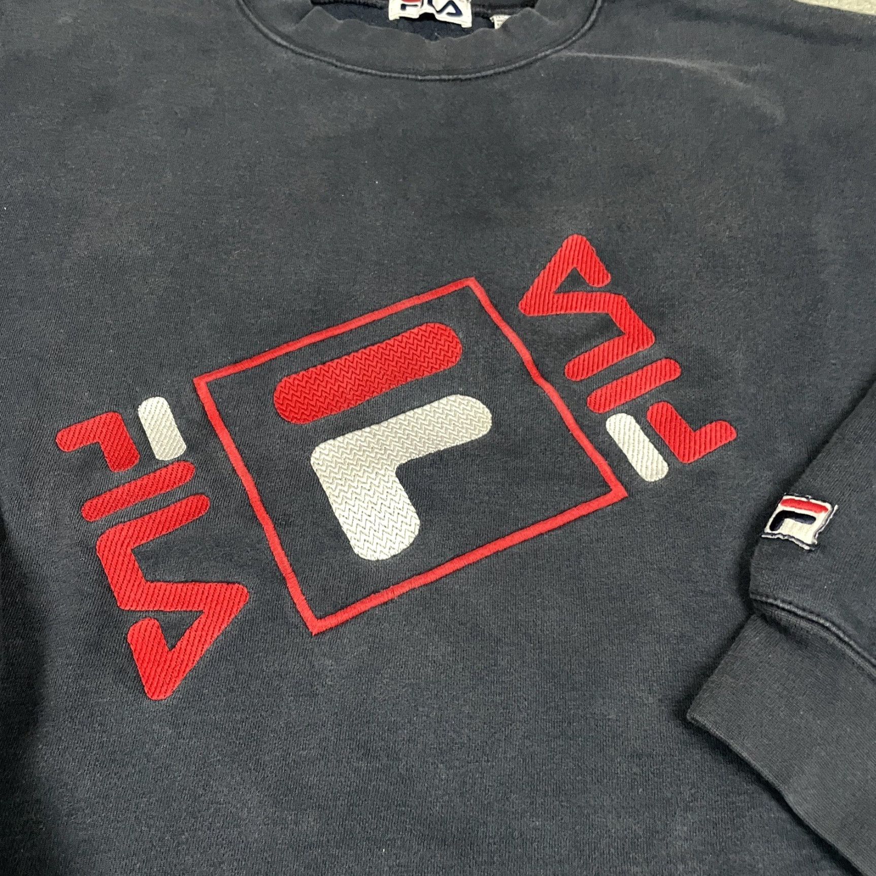 Fila VINTAGE FILA Sweatshirt Adult 2XL Blue Navy Crewneck Long Sleeve Pullover Shirt Mens 90s Sports Size US XXL / EU 58 / 5 - 3 Thumbnail