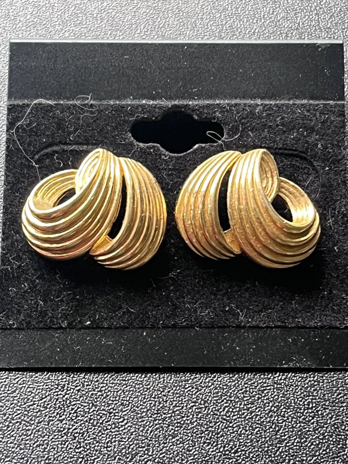 Other Vintage Gold-Tone Ribbed Swirl Post Earrings - Modernist Size ONE SIZE - 1 Thumbnail