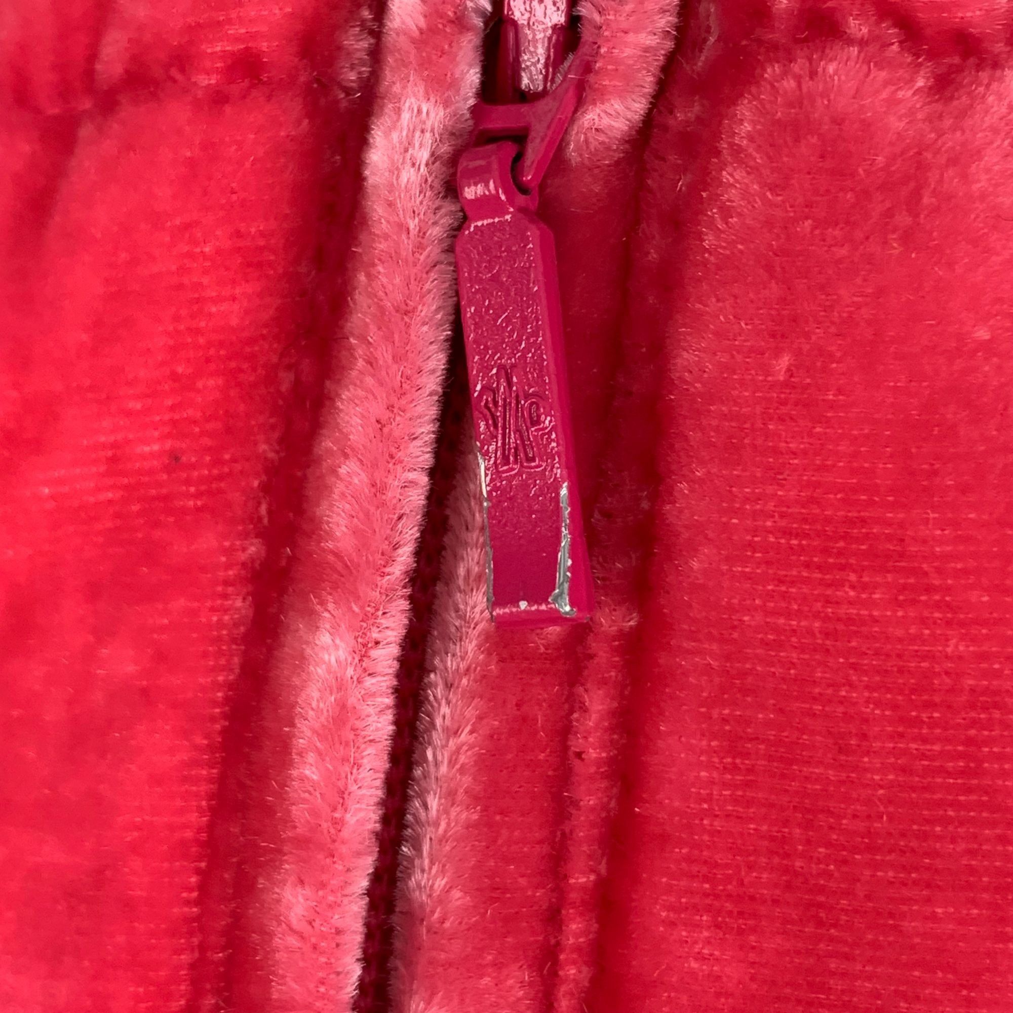 Moncler Moncler Red Velvet Logo Down Jacket (Size XXS) Size XXS / US 00 / IT 34 - 5 Thumbnail
