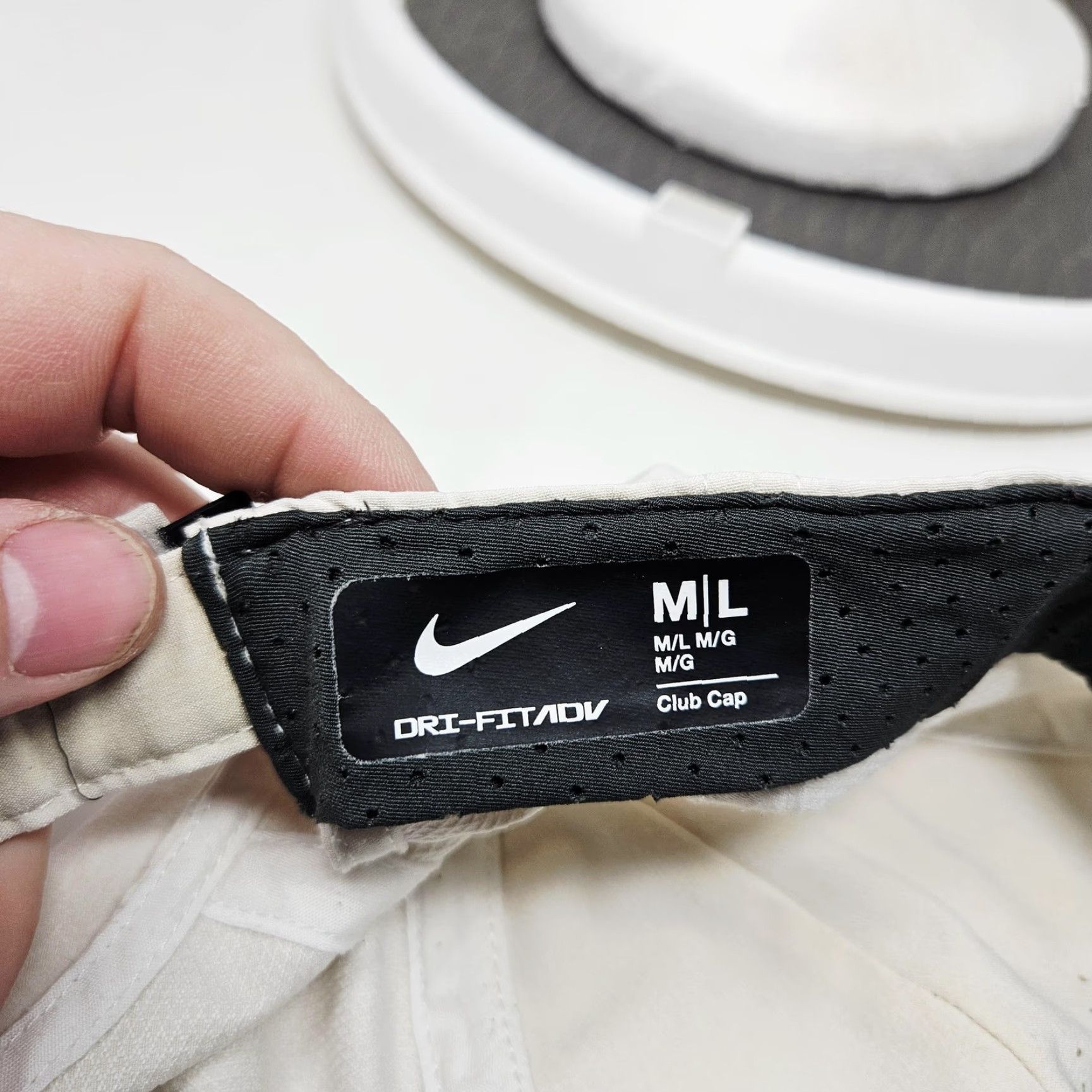 Nike Nike Dri-FIT ADV Club Cap Baseball Hat One Size White Mens Sports Adjustable Cap Size ONE SIZE - 7 Thumbnail