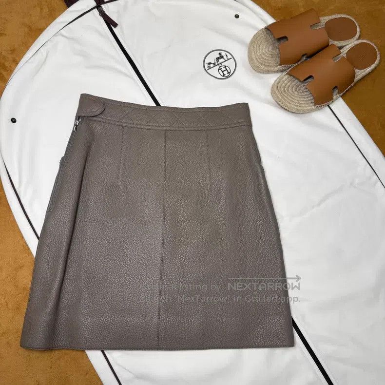 Hermes Hermes Elephant Gray Deer Skin Short Skirt Size 42" / US 20 - 2 Thumbnail