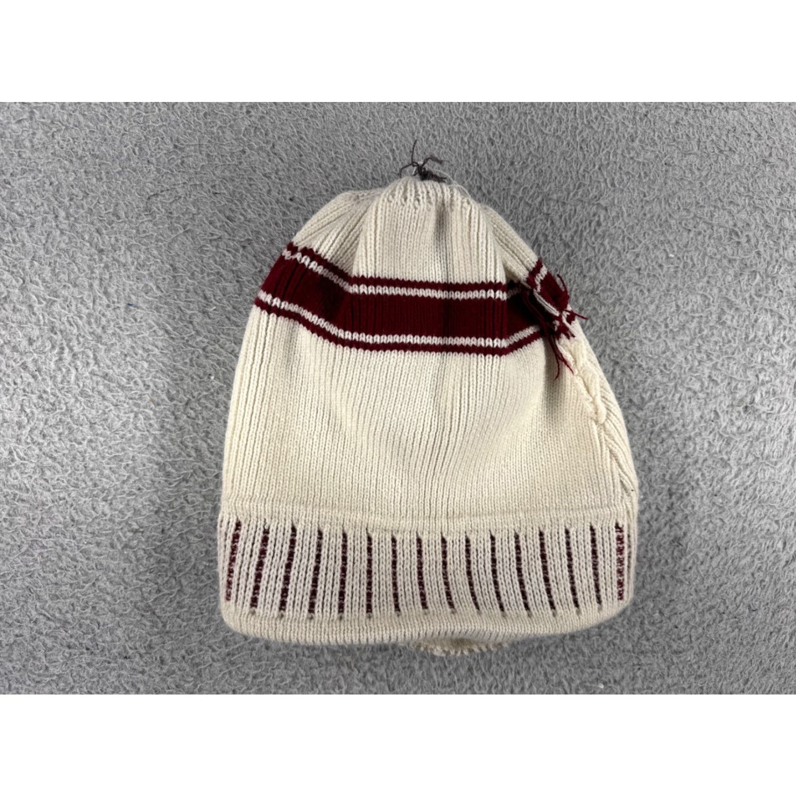 Vintage Proman Women's Beanie Knit Acrylic Casual Ski Snowboard Fall Winter One Size Red White Size ONE SIZE - 4 Thumbnail