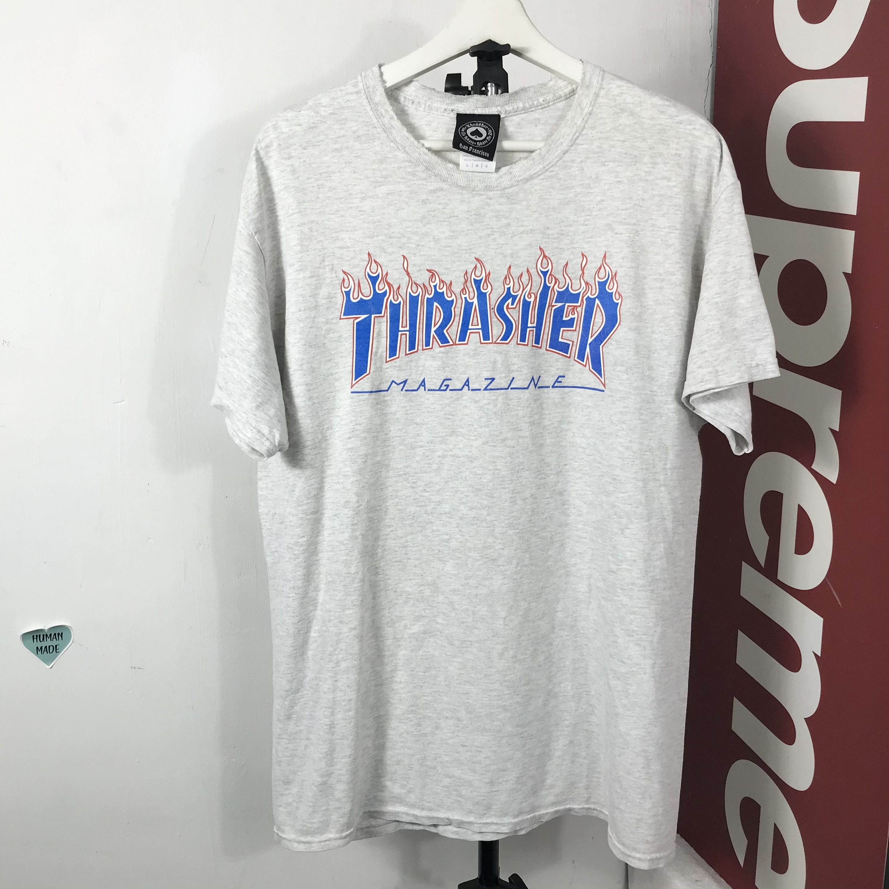 Hook-Ups Vintage Thrasher Skateboard Megazine Sun Faded Tee Size US L / EU 52-54 / 3 - 1 Thumbnail